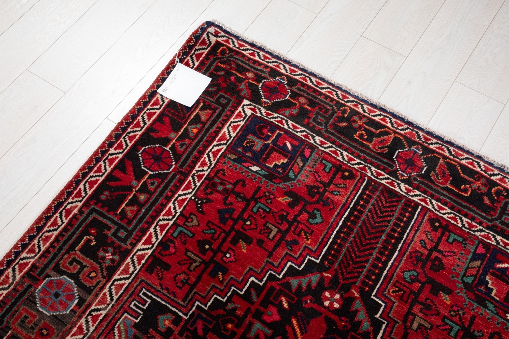 Hand-Knotted Vintage Wool Area Rug – 9' 8" x 4' 6" (295 × 136 cm) - Yasi & Fara