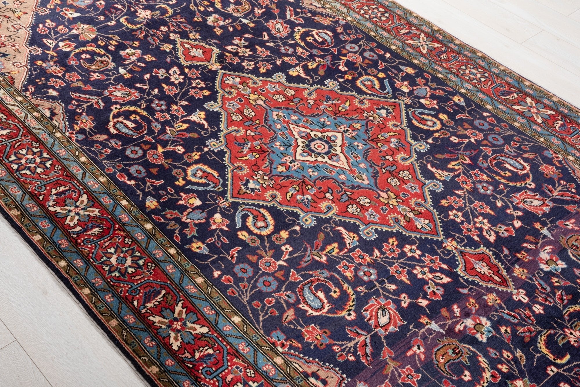 Hand-Knotted Vintage Wool Area Rug – 9' 9" x 5' 2" (298 x 158 cm) - Yasi & Fara