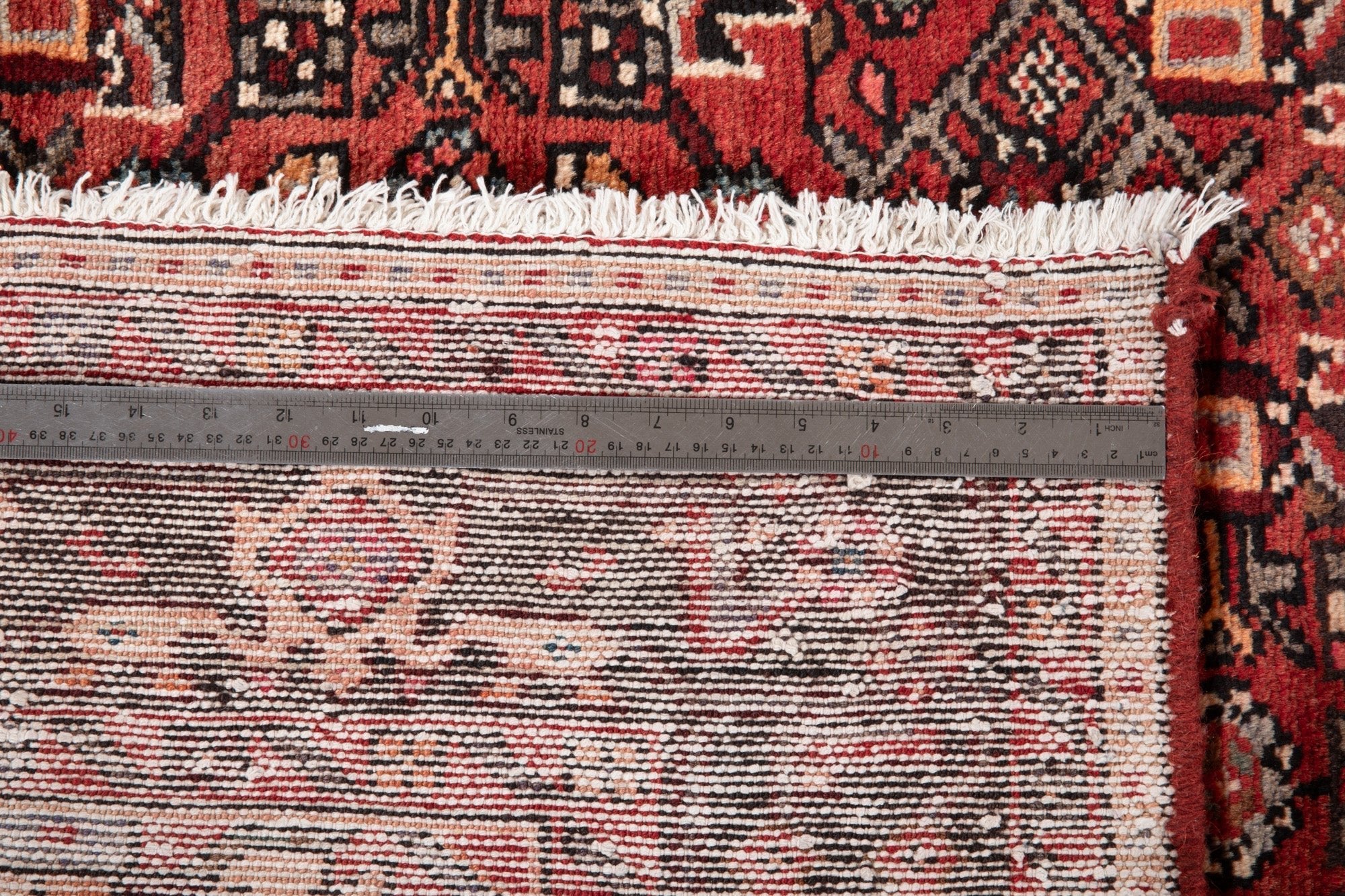 Hand-Knotted Vintage Wool Area Rug – 9' 7" x 5' 3" (293 × 160 cm) - Yasi & Fara