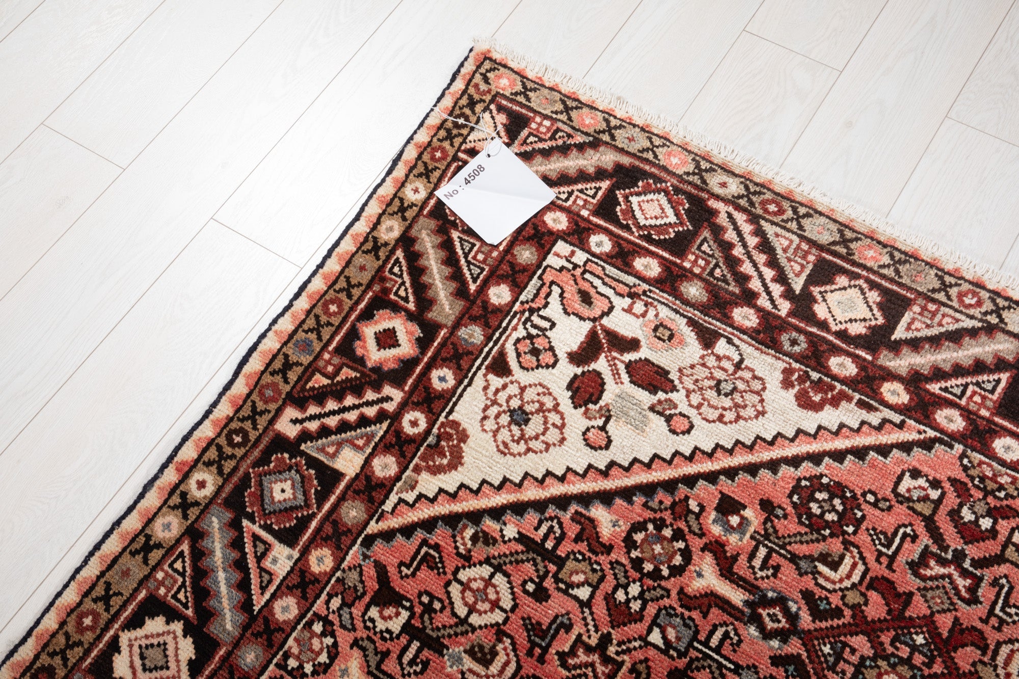 Hand-Knotted Vintage Wool Area Rug – 9' 10" x 5' 1" (299 × 155 cm) - Yasi & Fara