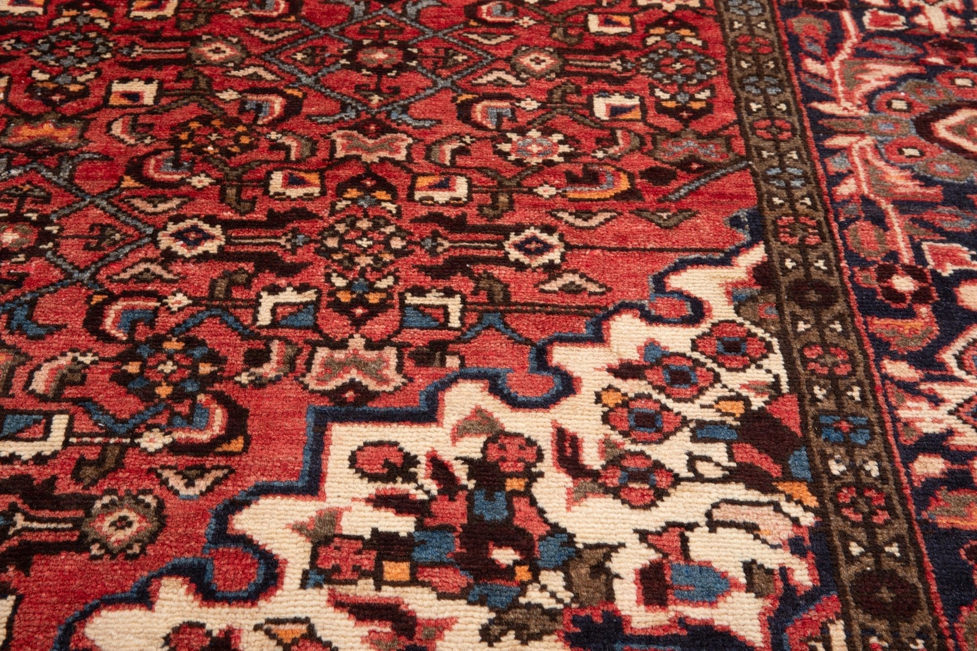 Hand-Knotted Vintage Wool Area Rug – 10' x 5' 5" (305 × 165 cm) - Yasi & Fara