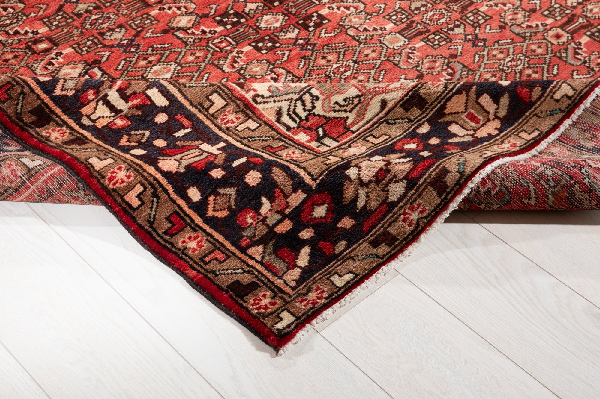Hand-Knotted Vintage Wool Area Rug – 10' 6" x 5' 5" (321 × 166 cm) - Yasi & Fara