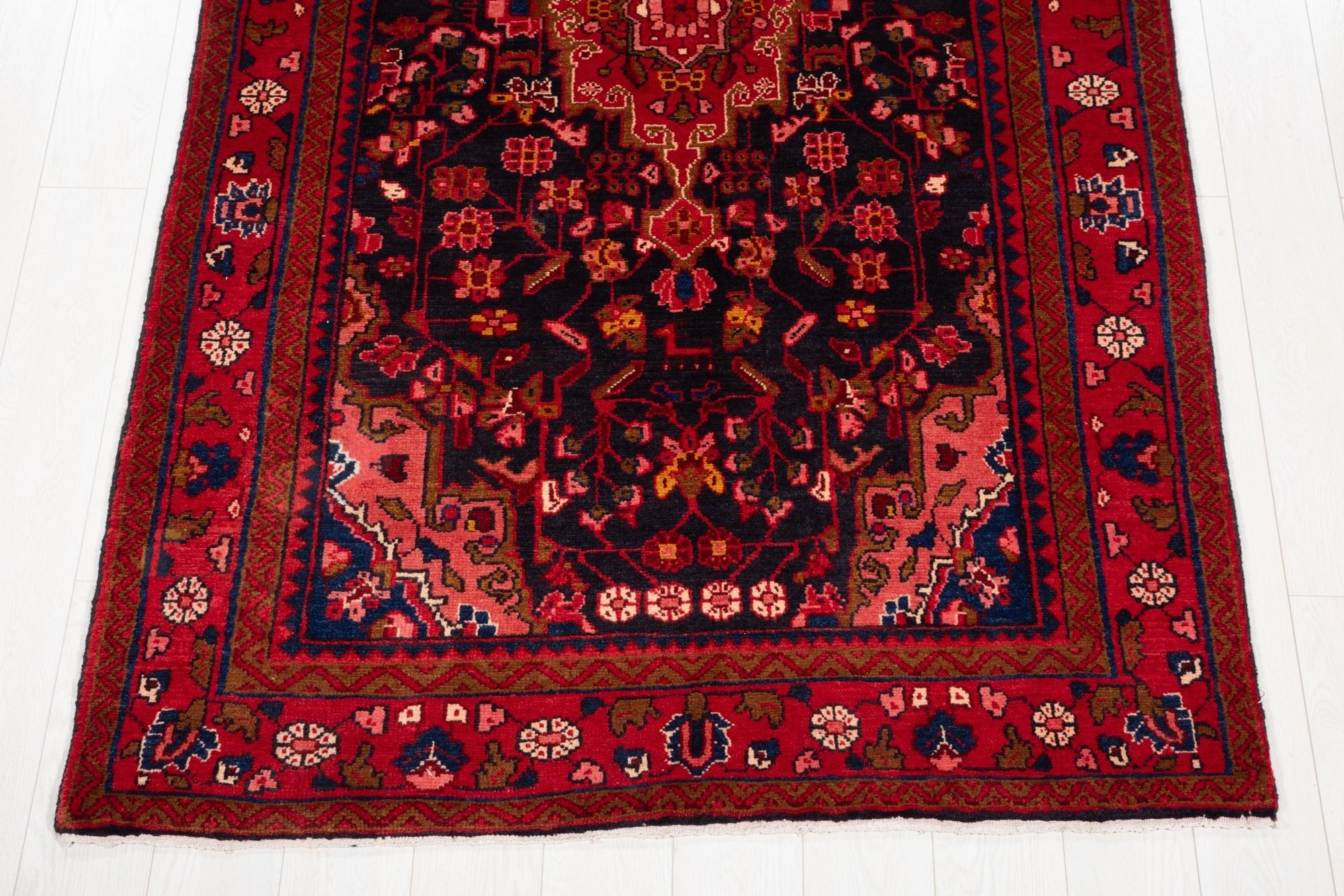 Hand-Knotted Vintage Wool Area Rug – 8' 2" x 4' 6" (249 × 138 cm) - Yasi & Fara