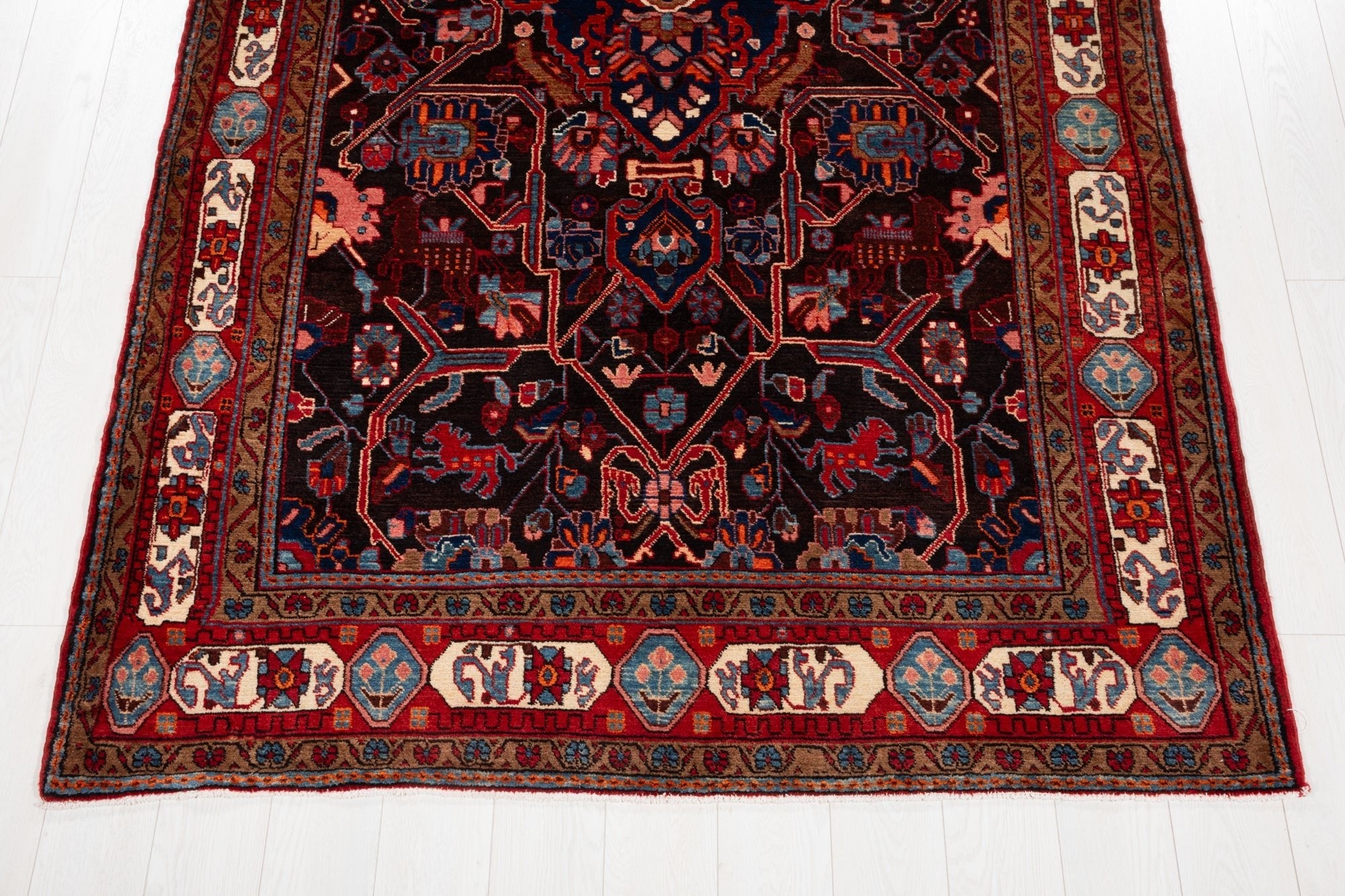 Hand-Knotted Vintage Wool Area Rug – 9' 10" x 5' 5" (301 × 166 cm) - Yasi & Fara