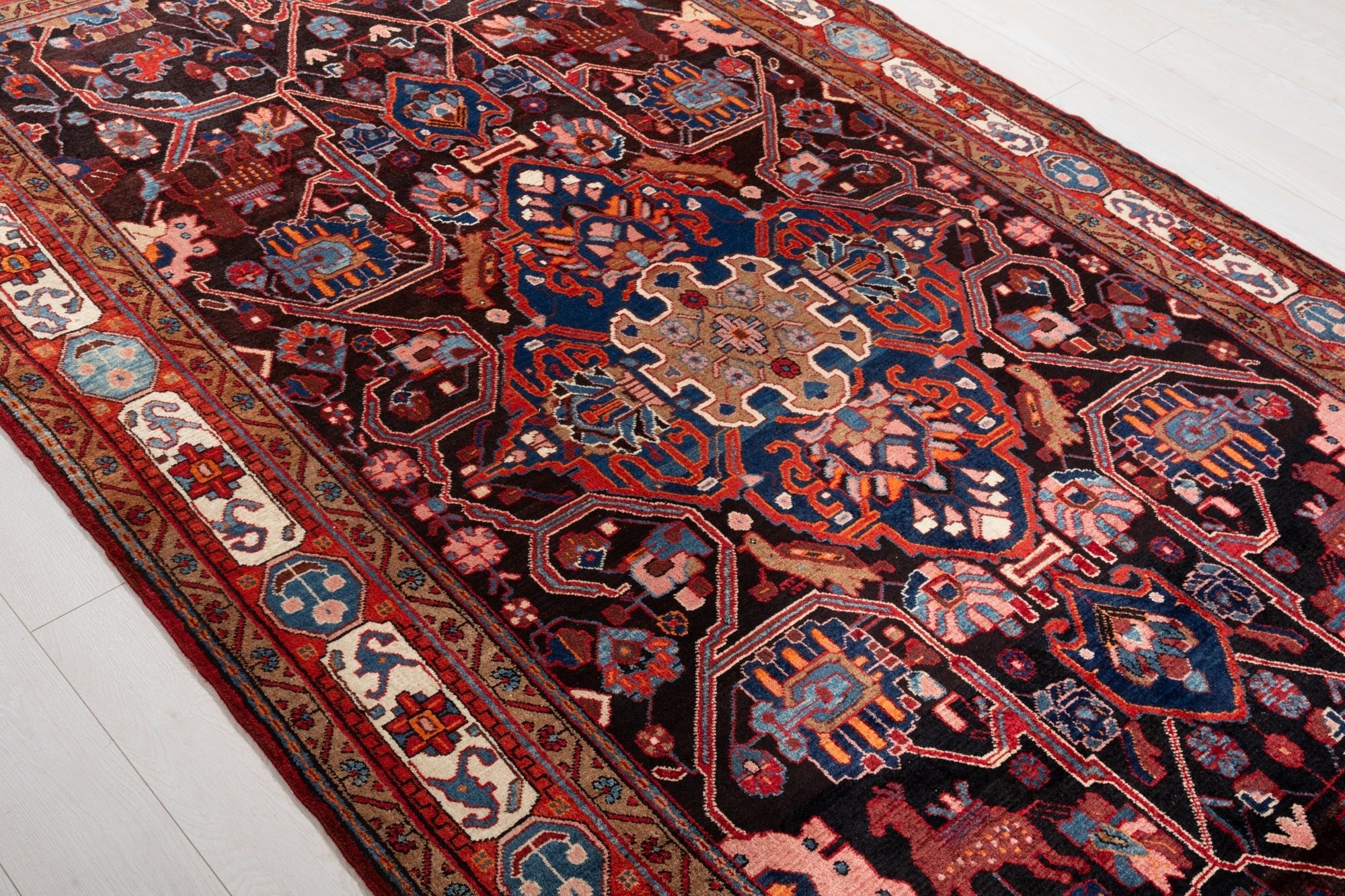 Hand-Knotted Vintage Wool Area Rug – 9' 10" x 5' 5" (301 × 166 cm) - Yasi & Fara