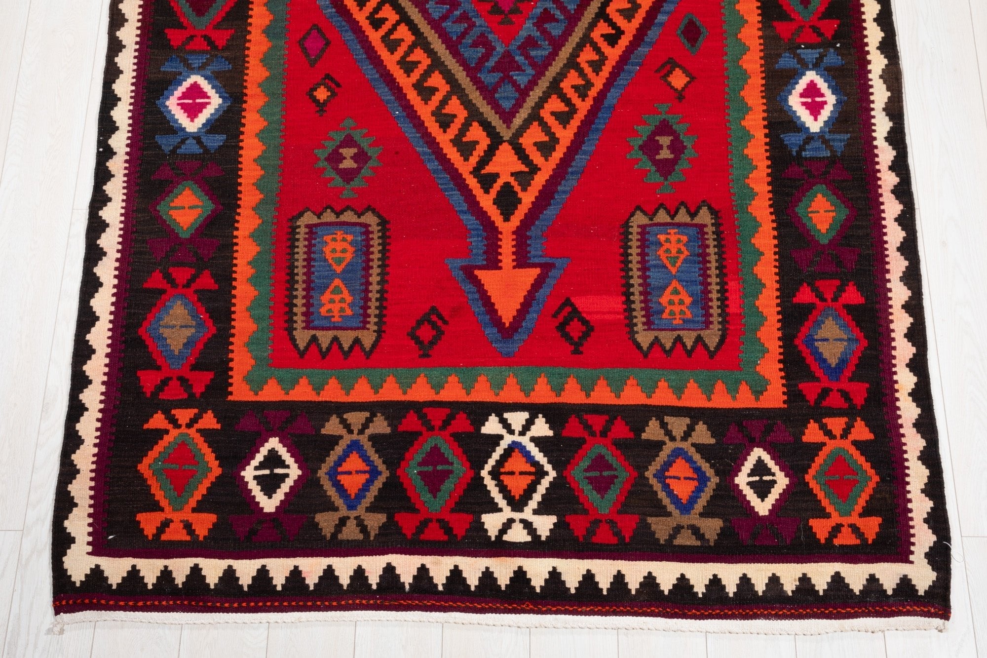 Handwoven Vintage Wool Kilim Rug – 13' 3" x 5' 2" (404 x 156 cm) - Yasi & Fara