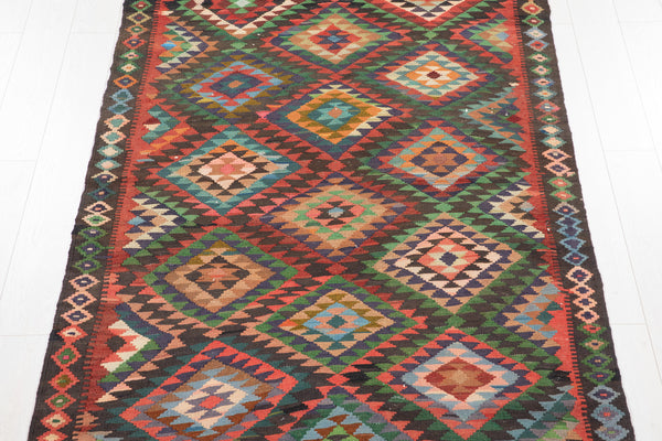 9' 3" x 4' 5" Excellent Handwoven Vintage Tribal Kilim Rug