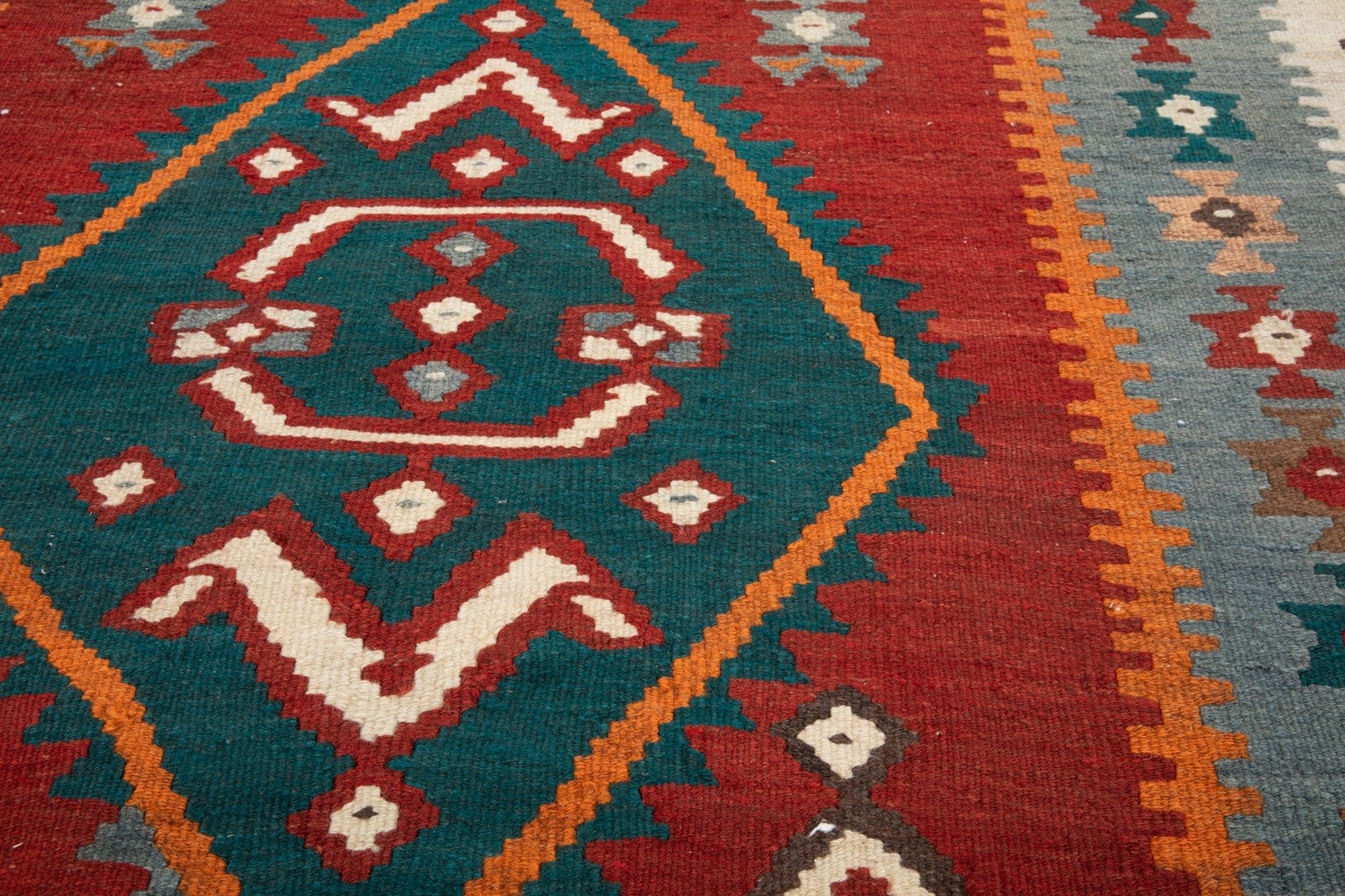 Handwoven Vintage Wool Kilim Rug – 11' 2" x 4' 9" (341 × 149 cm) - Yasi & Fara