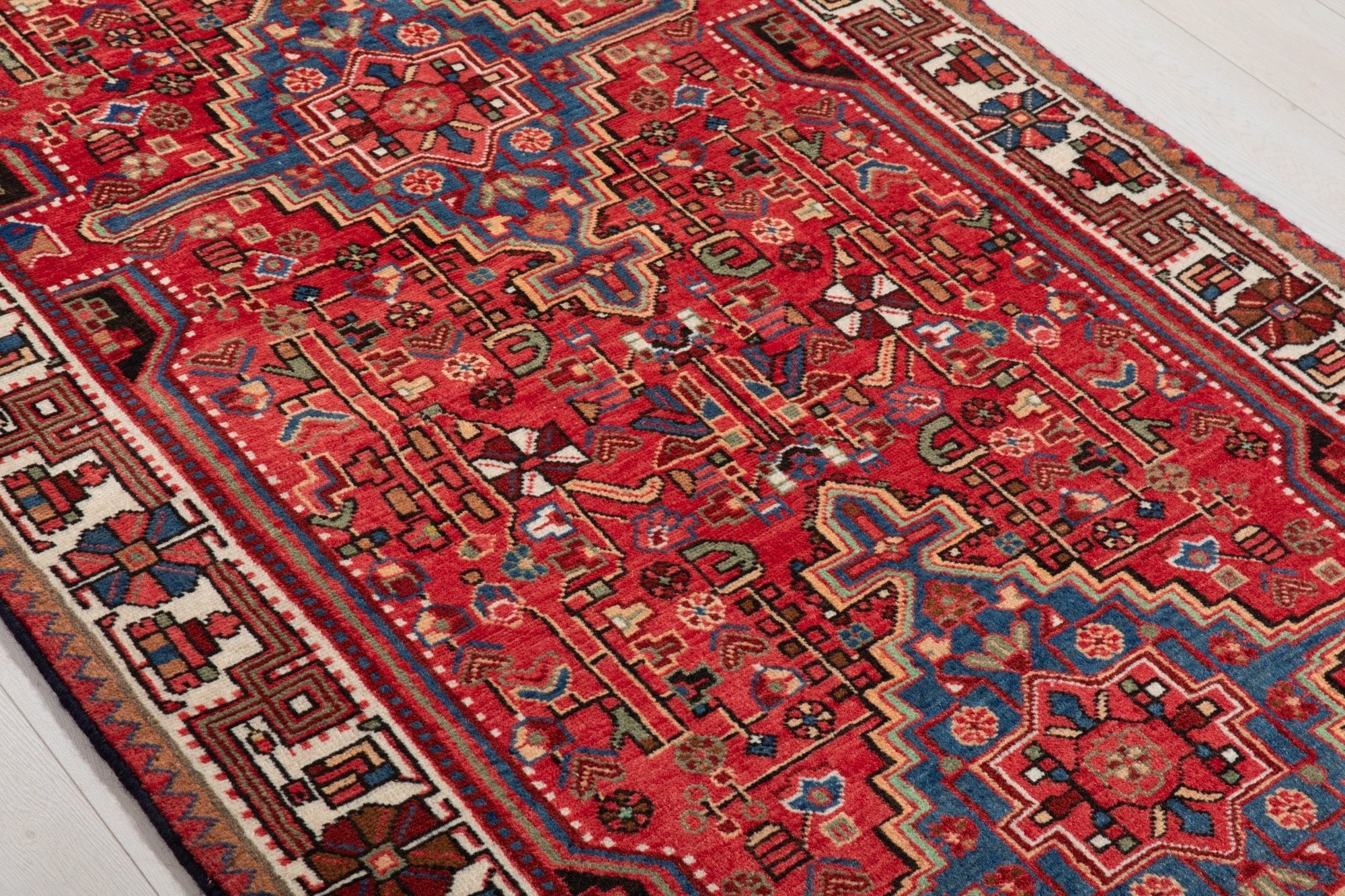 Hand-Knotted Vintage Wool Runner Rug – 13' 6" x 3' 8" (412 × 113 cm) - Yasi & Fara