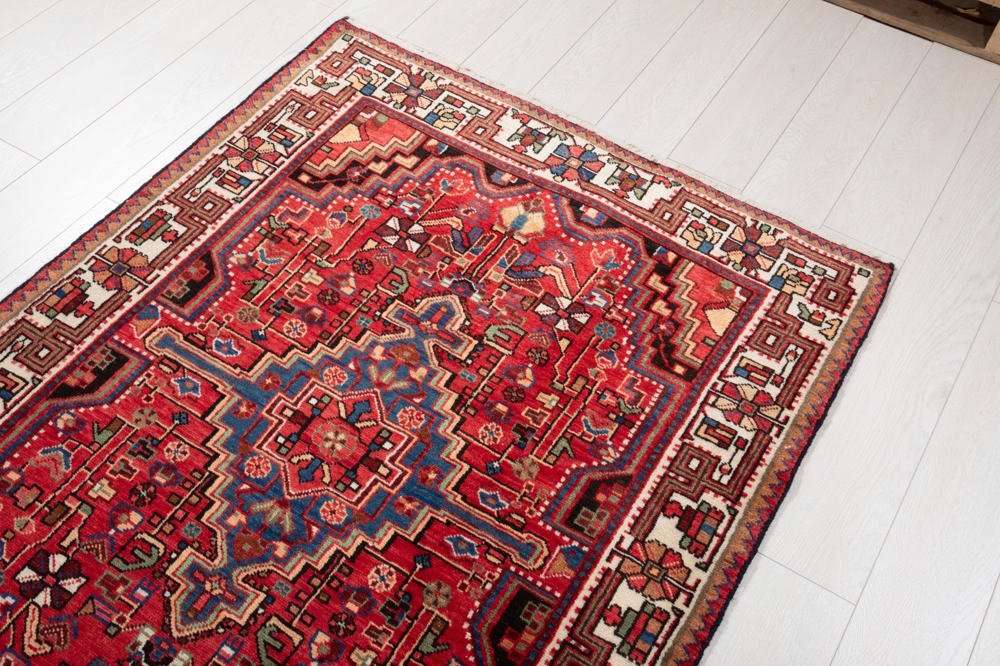 Hand-Knotted Vintage Wool Runner Rug – 13' 6" x 3' 8" (412 × 113 cm) - Yasi & Fara