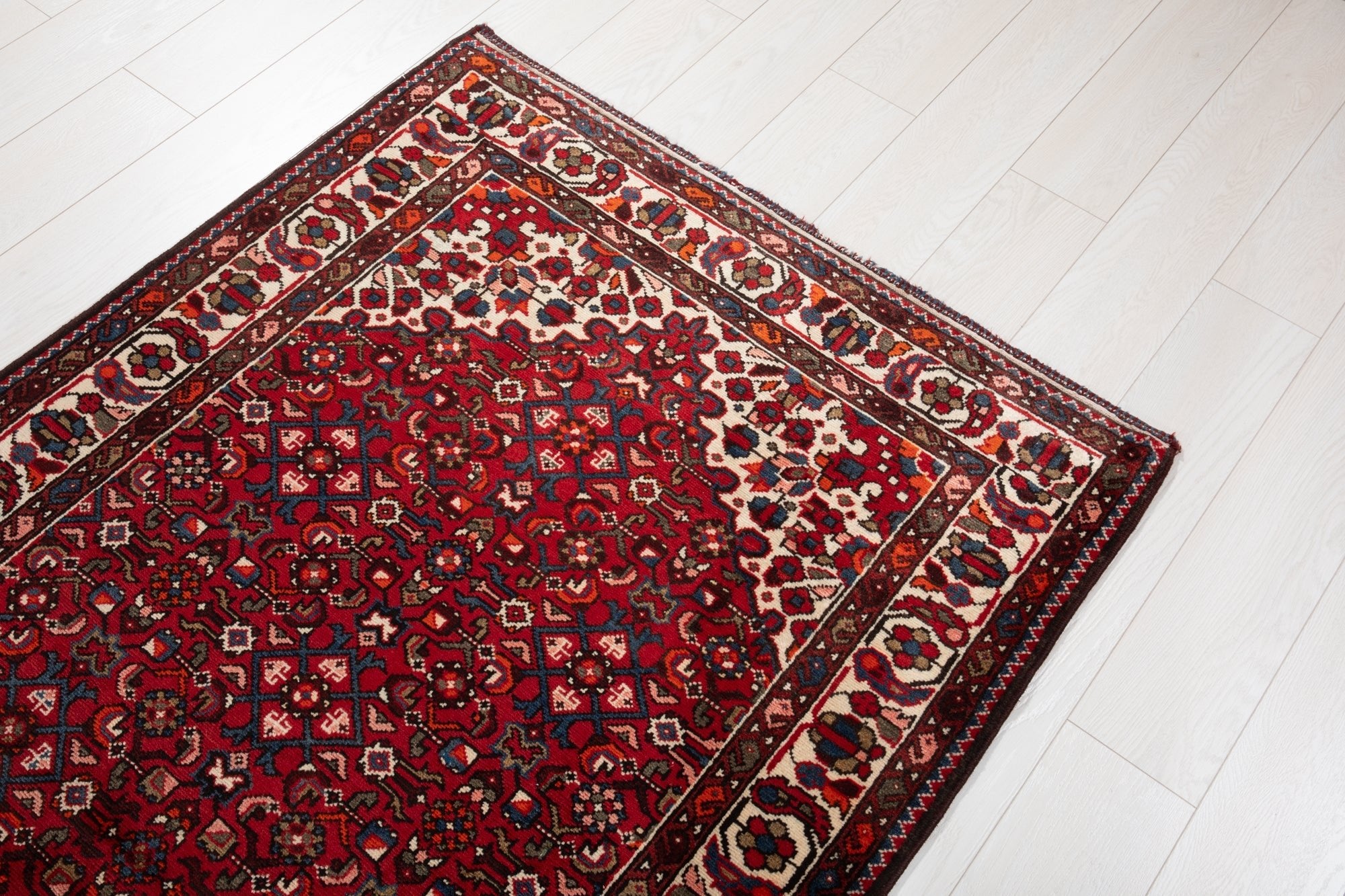 Hand-Knotted Vintage Wool Runner Rug – 9' 9" x 3' 8" (297 x 113 cm - Yasi & Fara