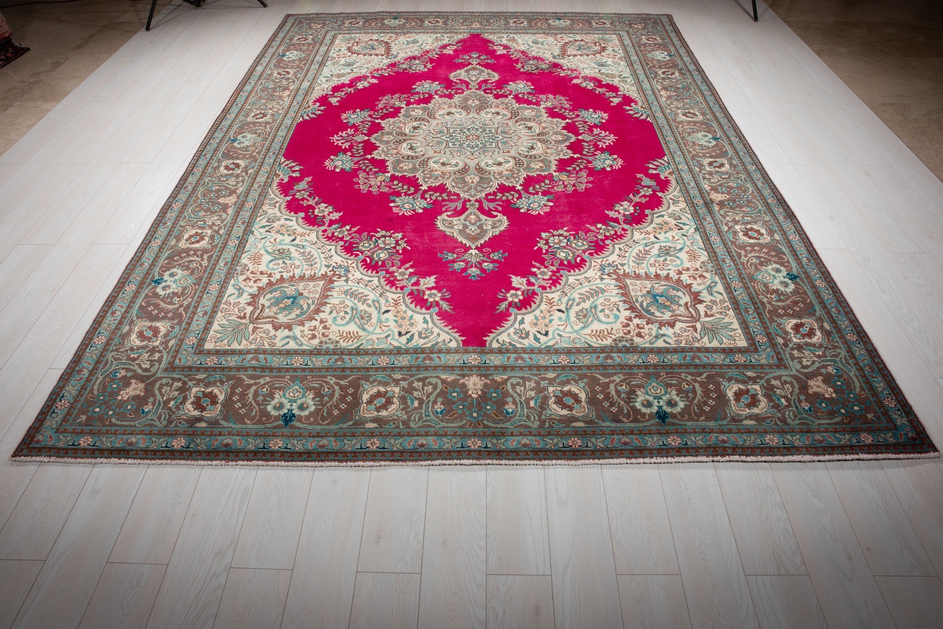 Hand-Knotted Vintage Large Wool Area Rug – 11' 3" x 8' (342 x 245 cm) - Yasi & Fara