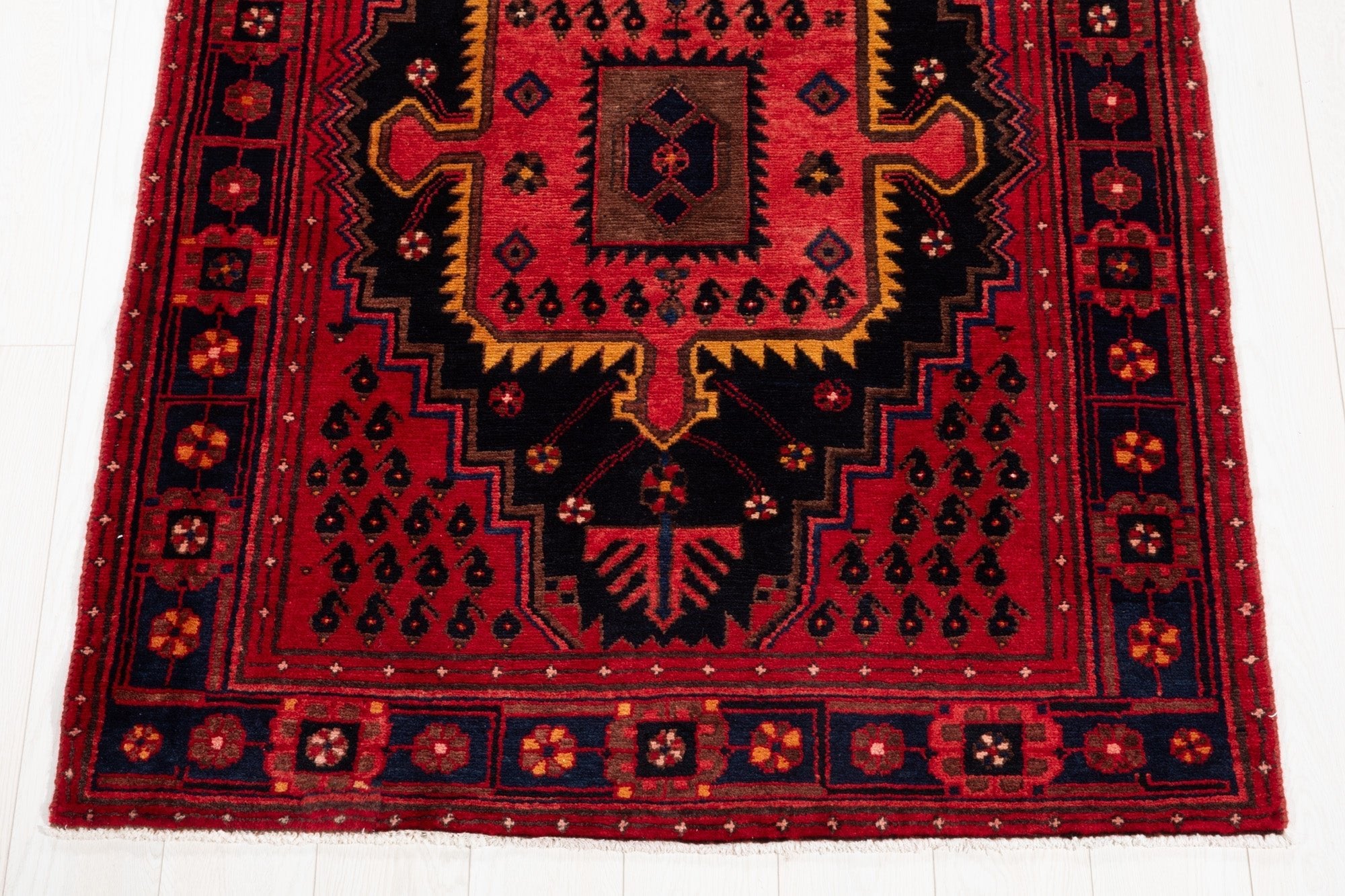 Hand-Knotted Vintage Wool Runner Rug – 9' 9" x 3' 9" (298 x 114 cm) - Yasi & Fara