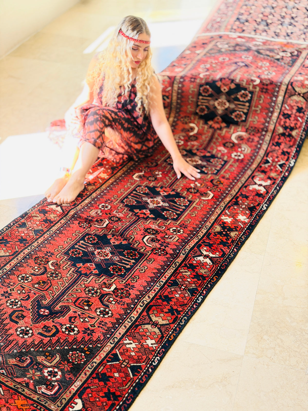 Vintage Geometric Runner Rug, Red & Navy – 10' 8" x 3' 5" (324 x 104 cm)