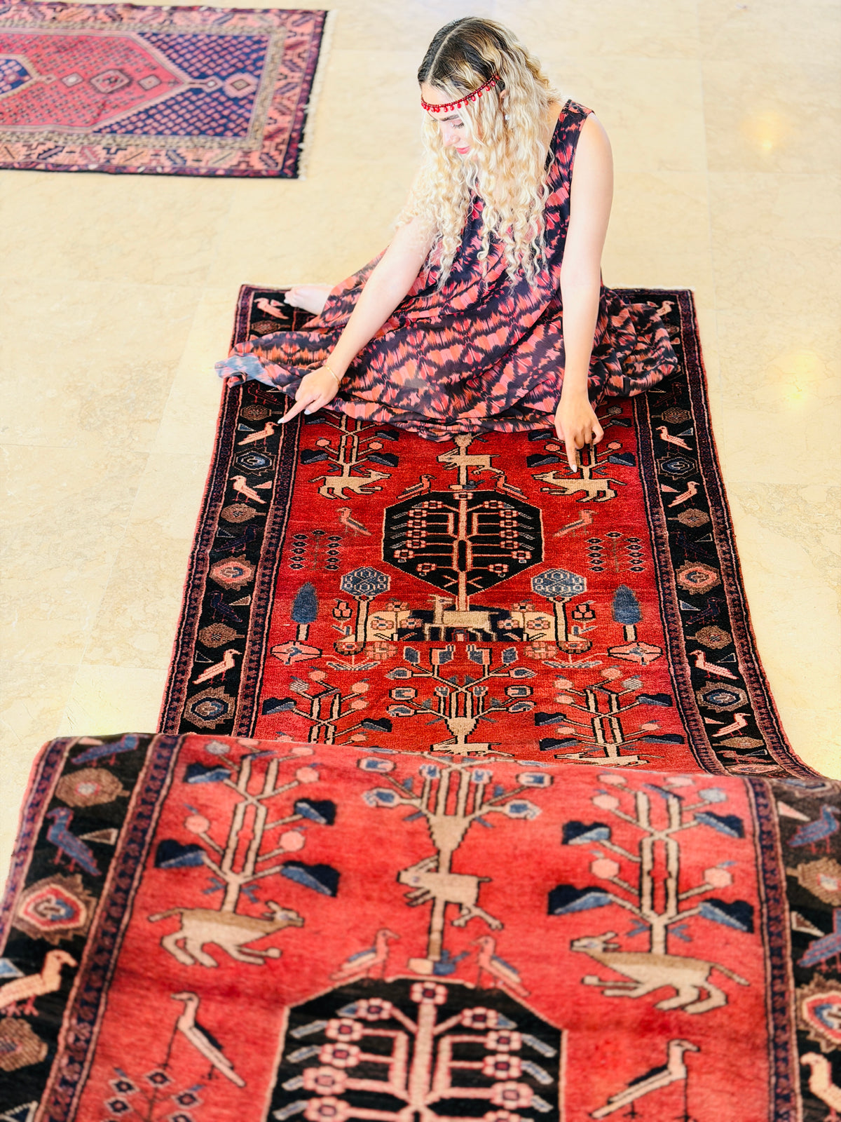 Vintage Pictorial Garden Runner Rug, Red – 9' 8" x 3' 7" (295 x 108 cm)