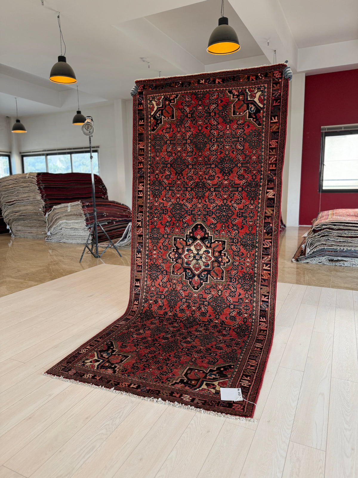 Vintage Red Wool Rug – 9' 9" x 4' 2" (296 x 126 cm)
