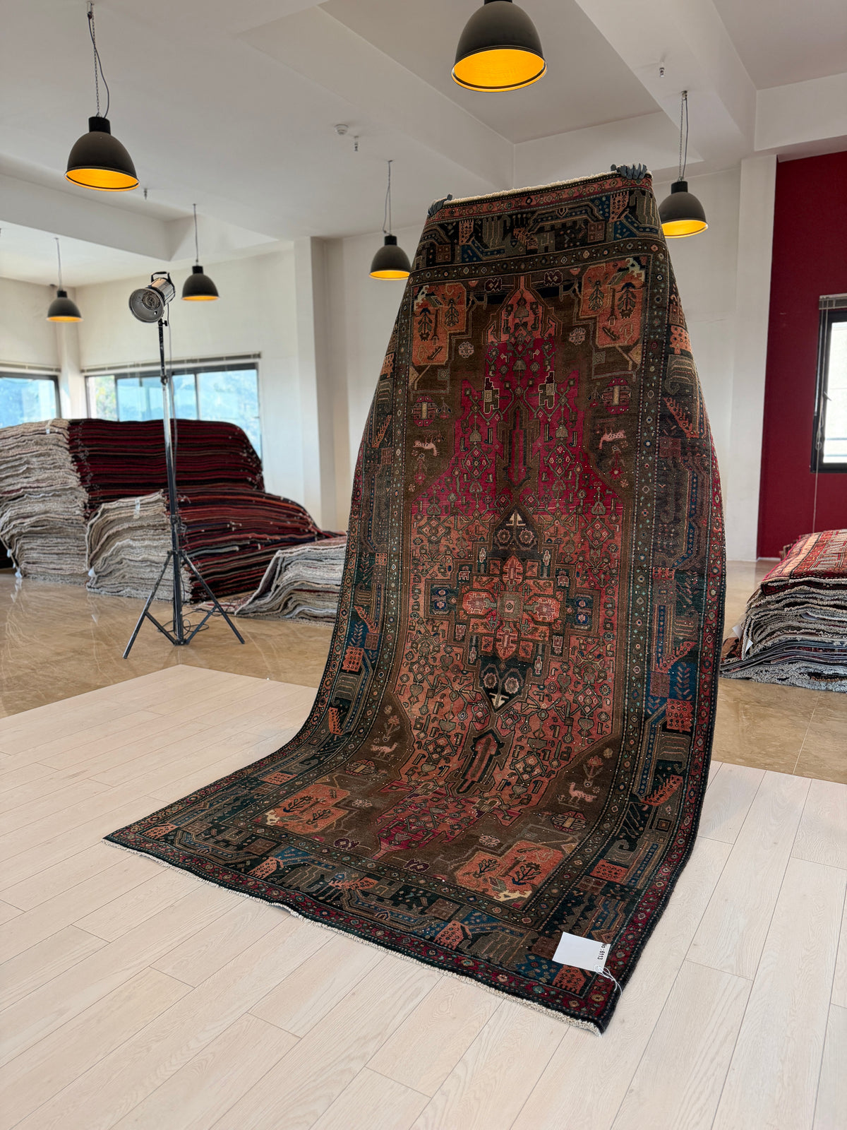 Antique Copper Orange Geometric Medallion Wool Rug – 9' 11" x 5' 0" (301 x 153 cm)