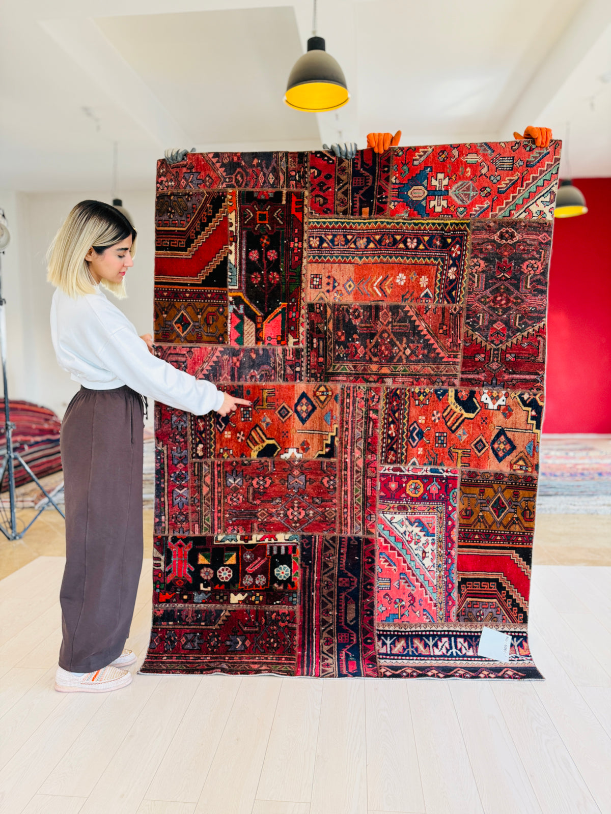 Vintage Multicolour Hand-Knotted Patchwork Rug – 6' 8" x 4' 10" (203 x 147 cm)