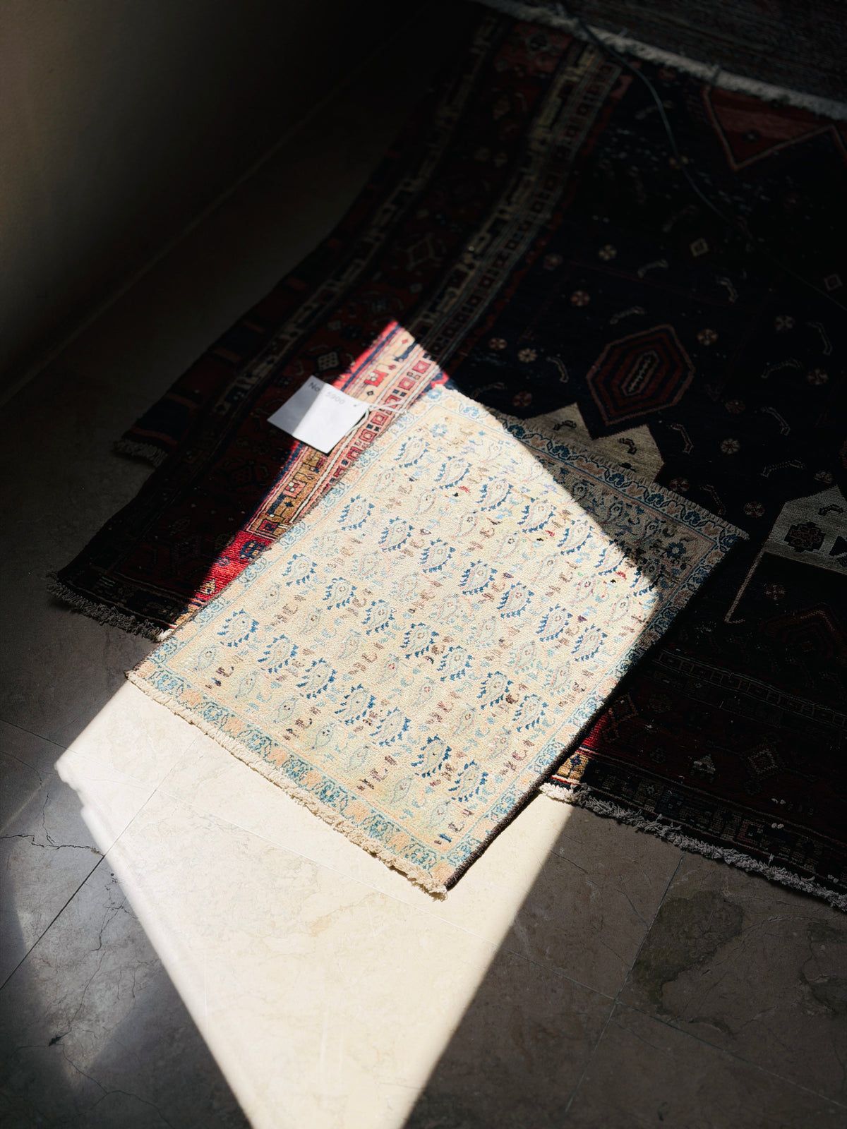 Small Antique Beige, Blue Rug – 2' 2" x 1' 9" (67 x 53 cm)