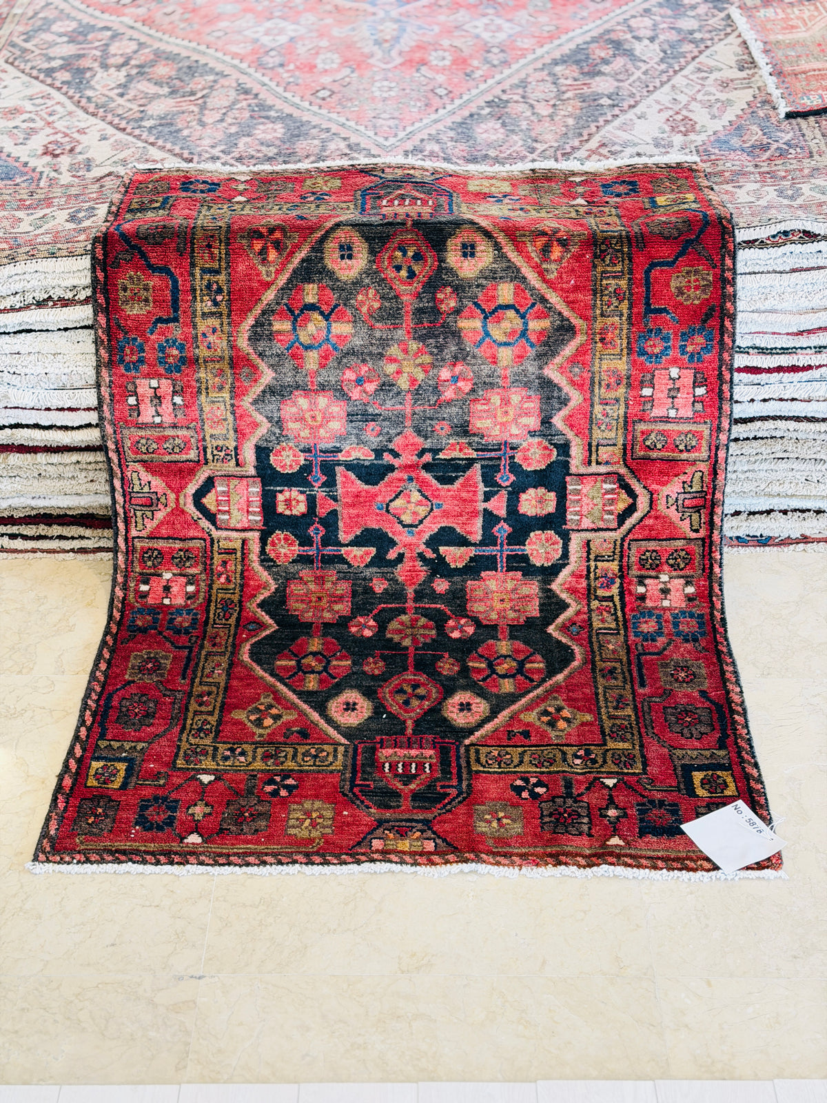 Small Vintage Charcoal Black, Red Rug – 5' 1" x 3' 6" (155 x 106 cm)