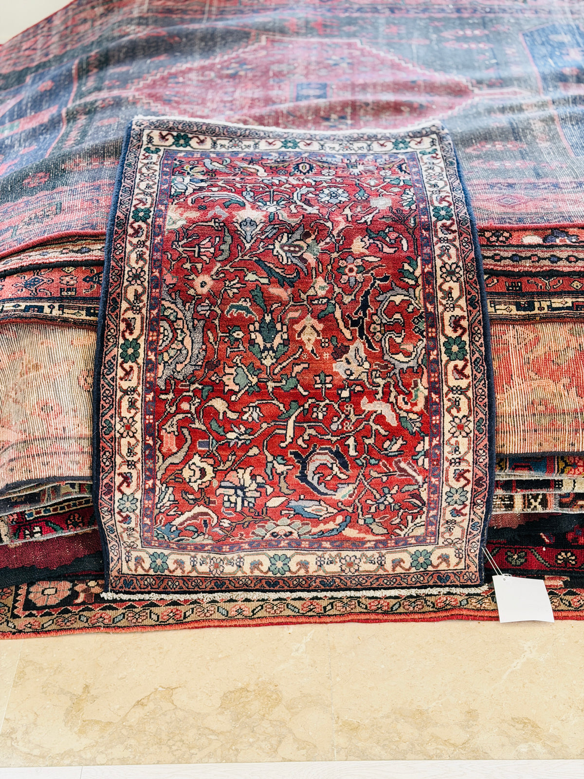 Small Antique Red Rug – 4' 1" x 2' 6" (125 x 77 cm)