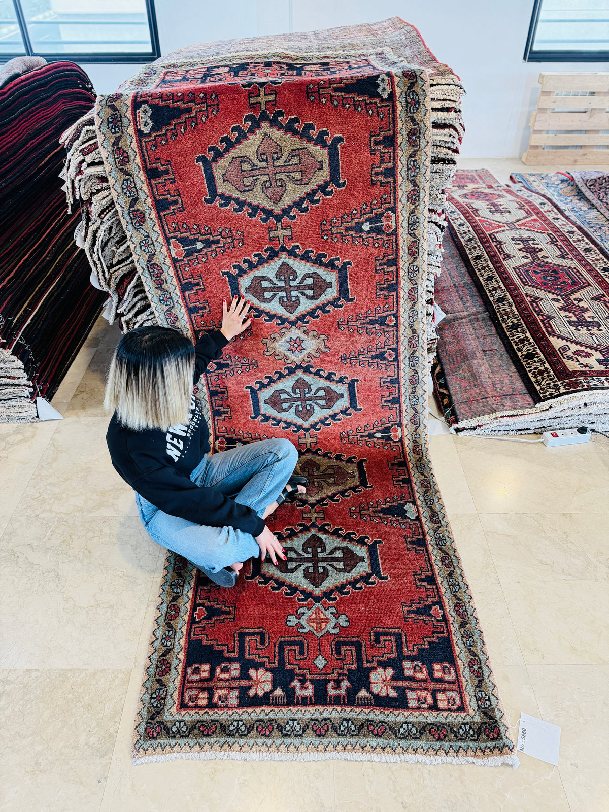 Vintage Orange-Red Geometric Runner Rug – 11' 3" x 3' 6" (342 x 106 cm)