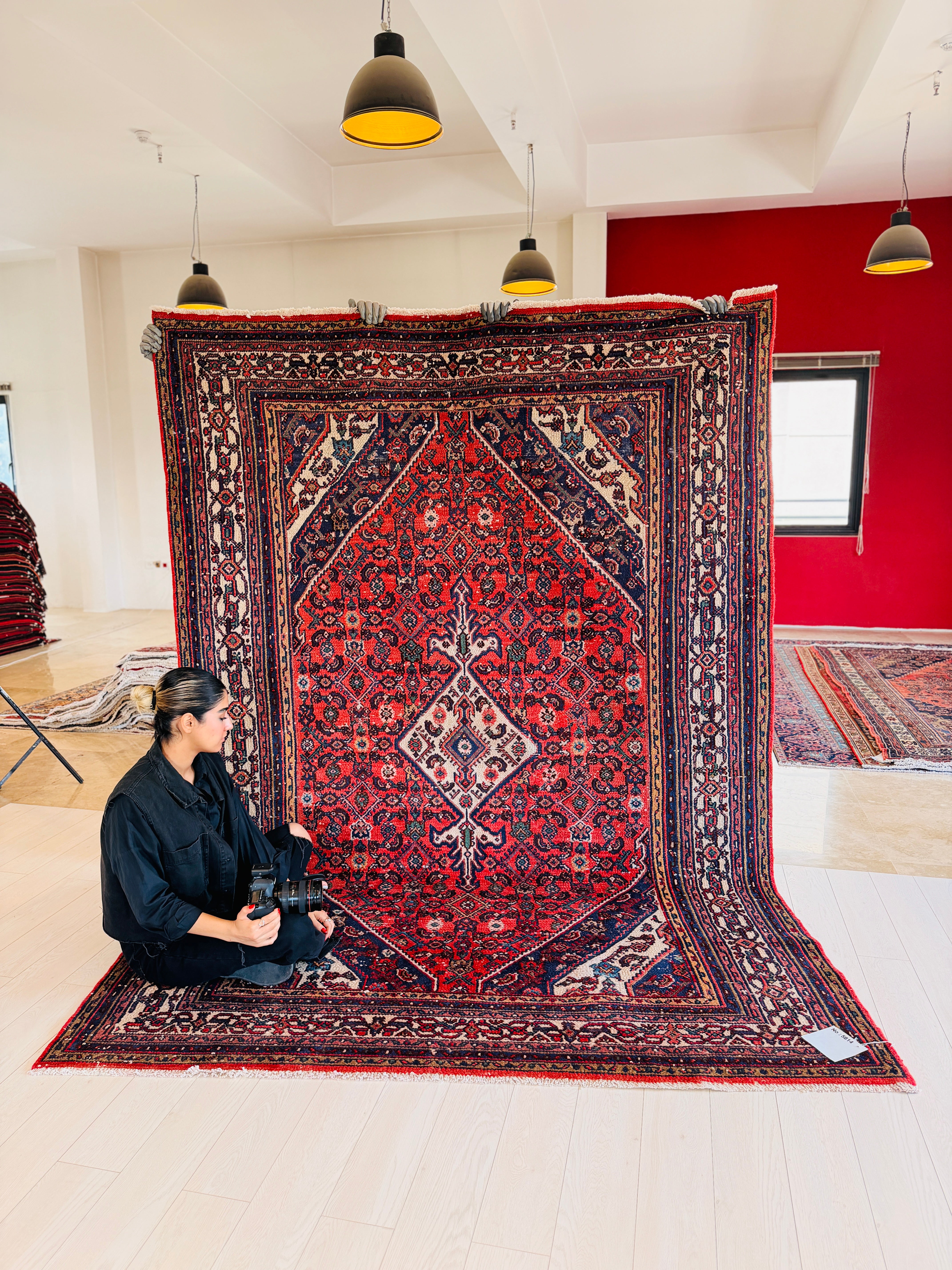 Vintage Red and Beige Geometric Rug – 9' 8" x 6' 8" (294 x 204 cm)
