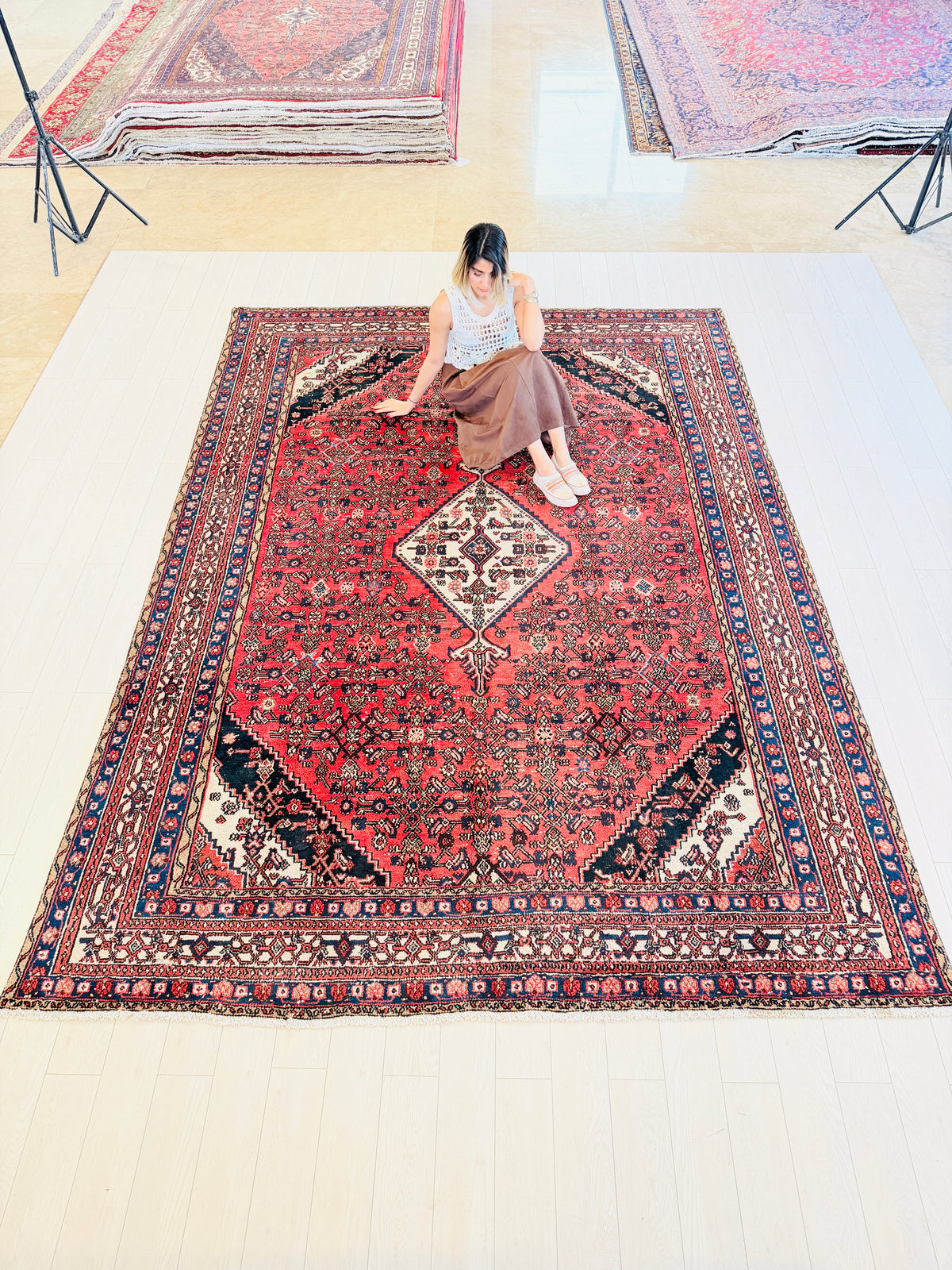 Vintage Red Geometric Rug – 11' 6" x 8' 4" (350 x 253 cm)