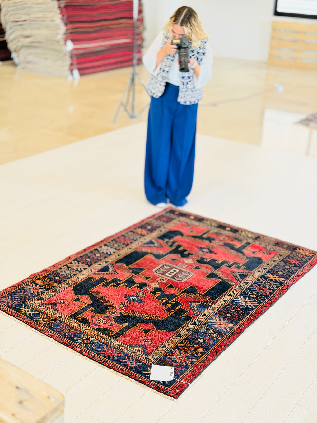 Collectible Vintage Red, Deep Navy Blue Triple Medallion Area Rug – 6' 2" x 4' 4" (189 x 132 cm)