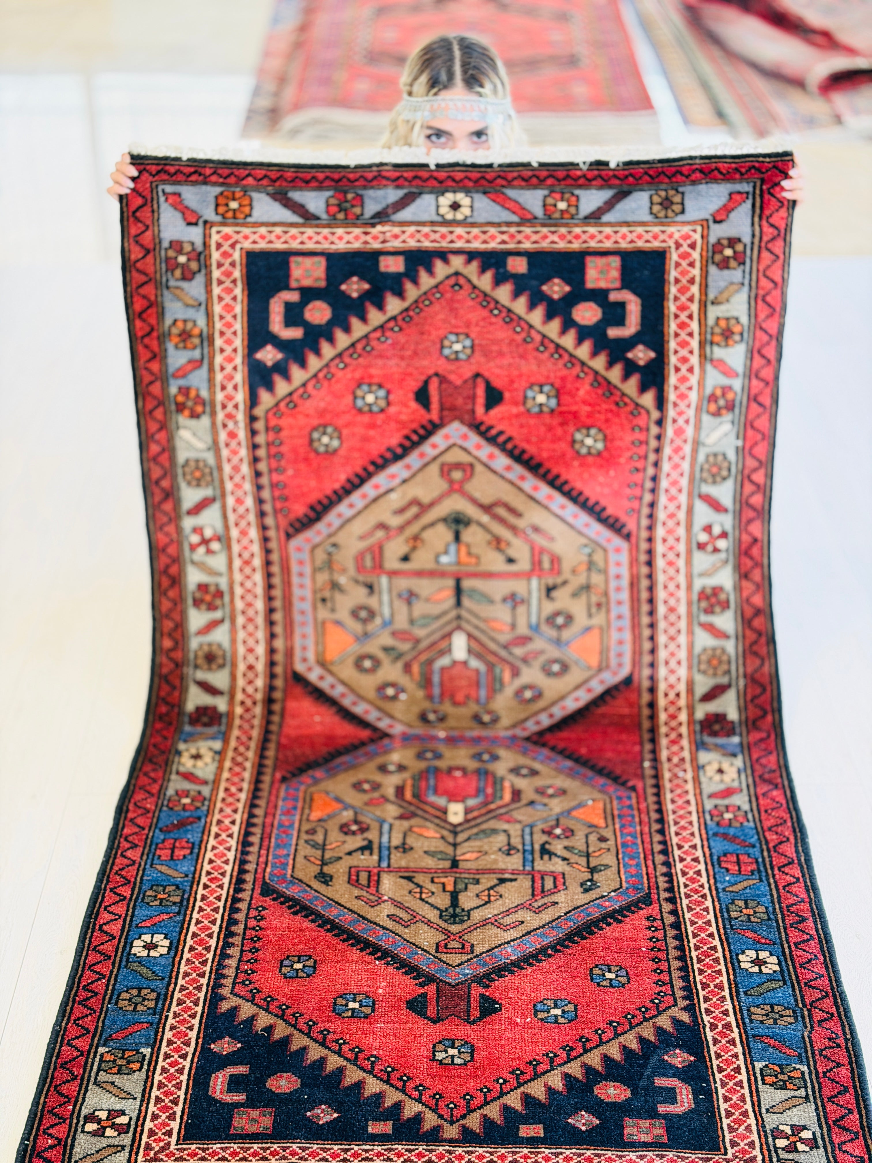 Collectible Vintage Brown, Blue Double Medallion Area Rug – 6' 6" x 3' 8" (198 x 112 cm)