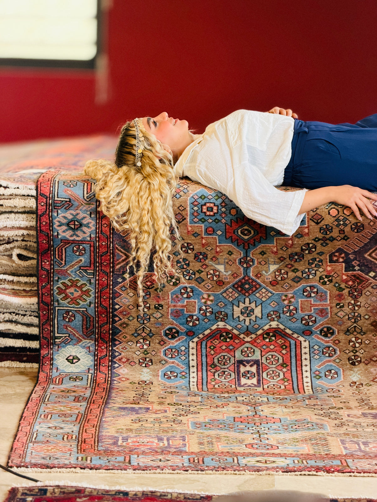 Collectible Vintage Brown, Turquoise Blue Geometric Medallion Area Rug – 6' 5" x 4' 4" (196 x 131 cm)
