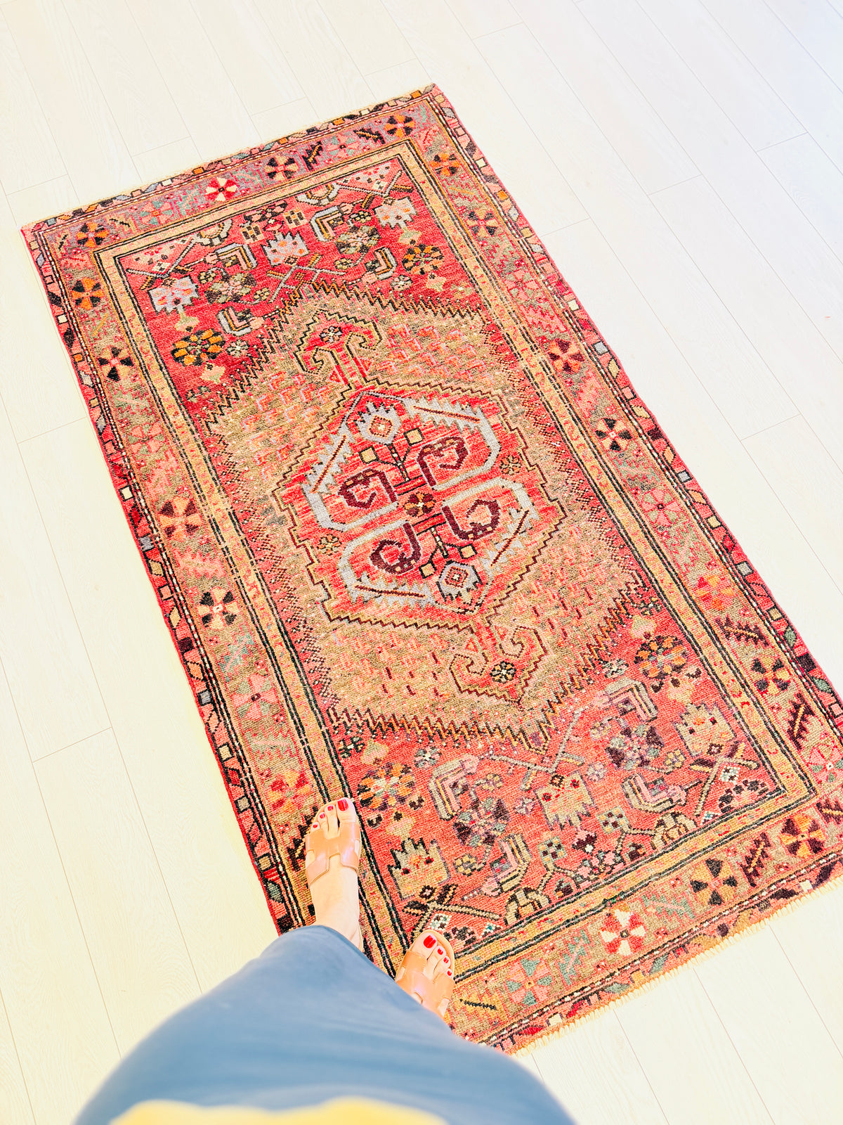 Semi-Antique Faded Rust Red Central Medallion Hand-Knotted Area Rug – 6' 2" x 3' 5" (187 x 103 cm)