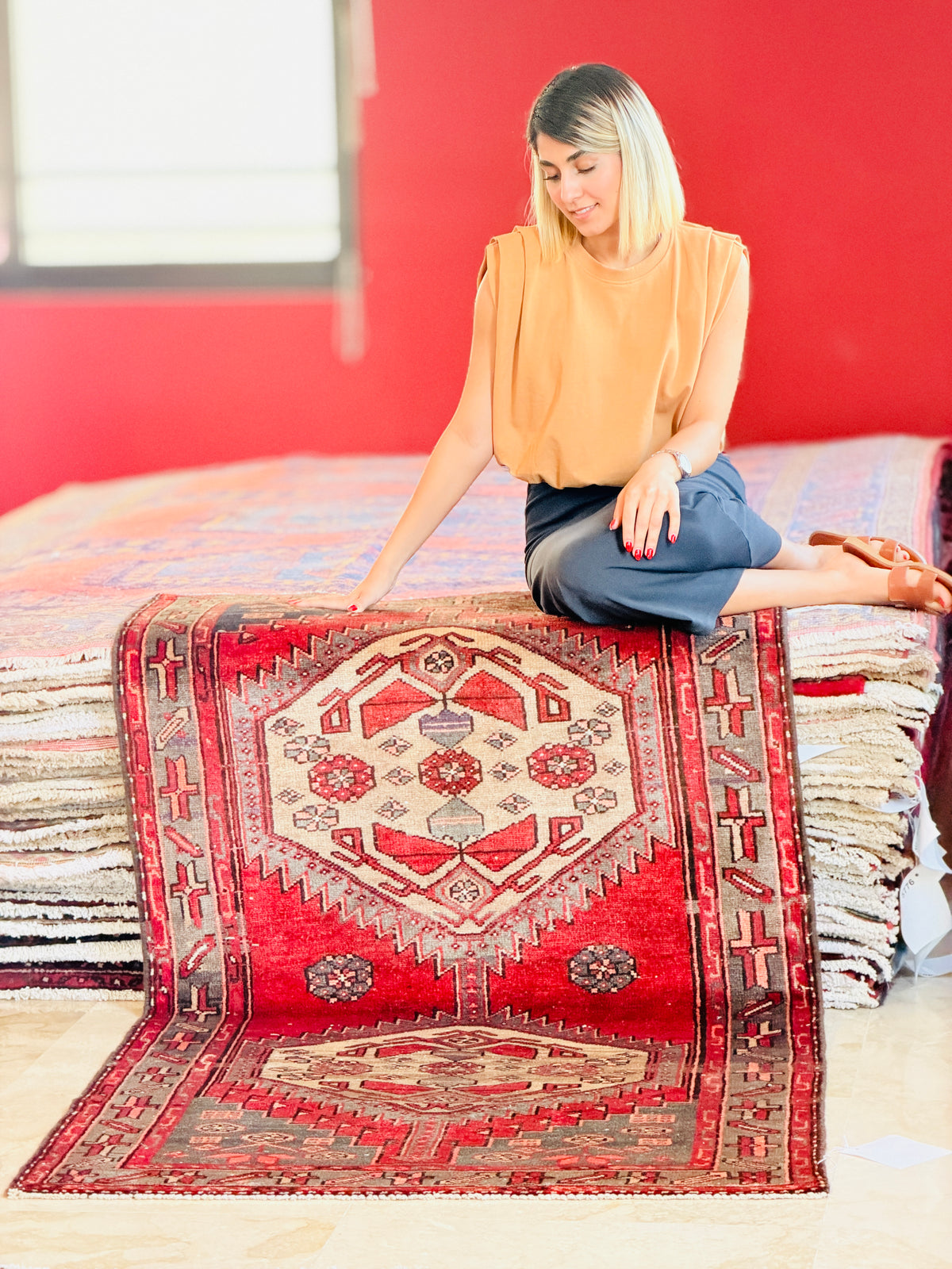 Vintage Red, Camel Brown Medallion Geometric Hand-Knotted Area Rug – 6' 6" x 3' 5" (198 x 104 cm)