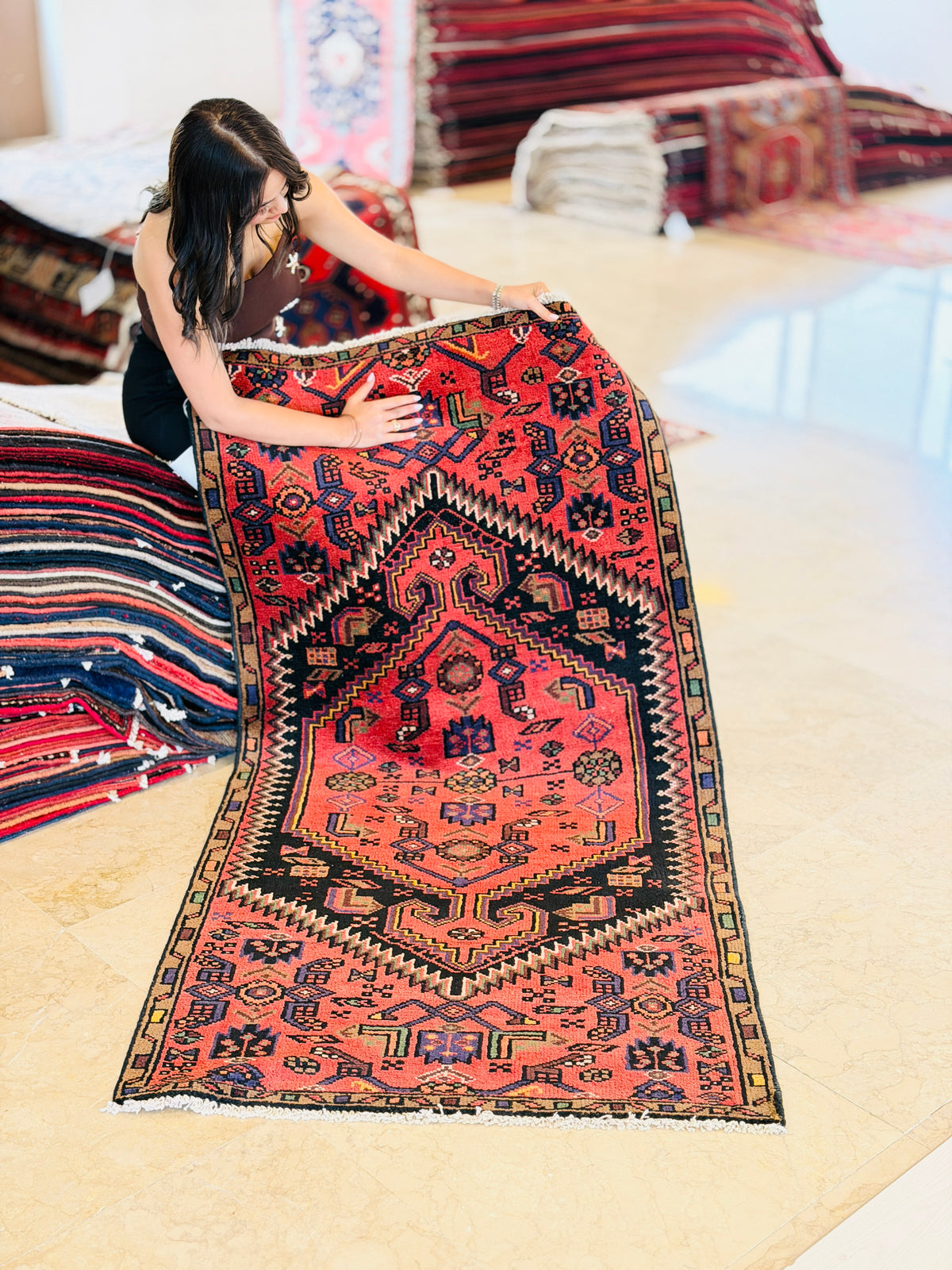 Vintage Rust Red Bold Geometric Medallion Hand-Knotted Area Rug – 6' 0" x 3' 0" (184 x 92 cm)