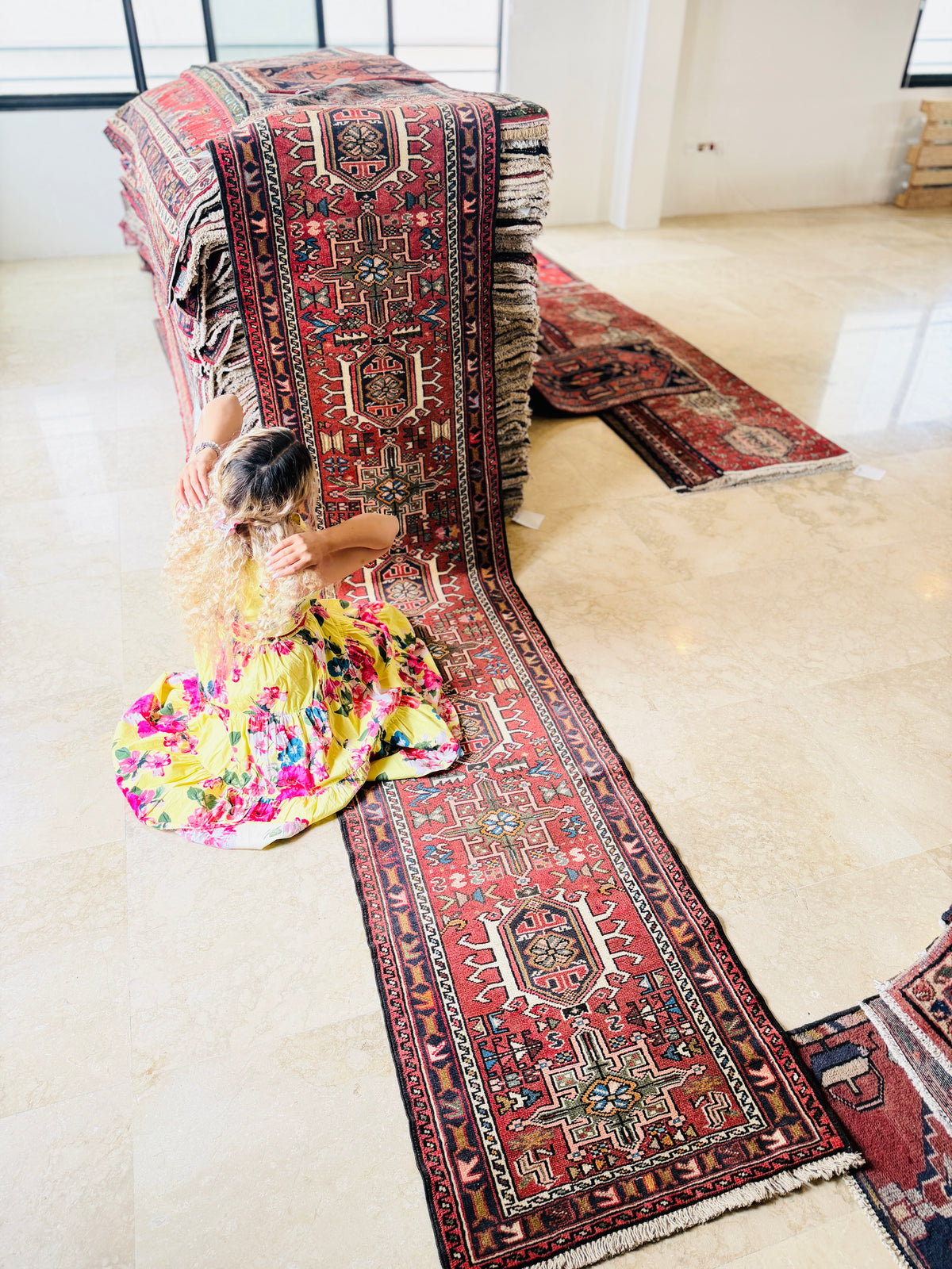 Vintage Geometric Medallion Narrow Runner Rug, Rust Red – 12' 5" x 2' 6" (379 x 76 cm)