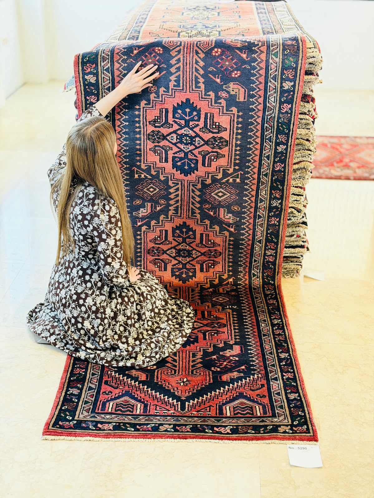 Vintage Geometric Medallion Runner Rug, Red & Navy Blue – 8' 11" x 3' 2" (272 x 97 cm)