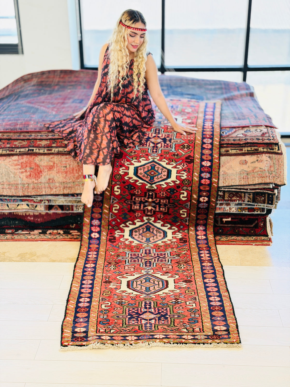 Vintage Narrow Runner Rug, Red – 8' 8" x 2' 11" (263 x 89 cm)