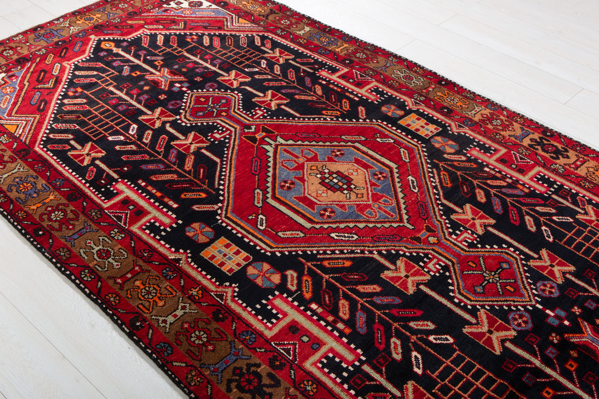 Vintage Deep Navy Blue & Red Geometric Medallion Wool Rug – 8' 11" x 4' 9" (272 x 145 cm)