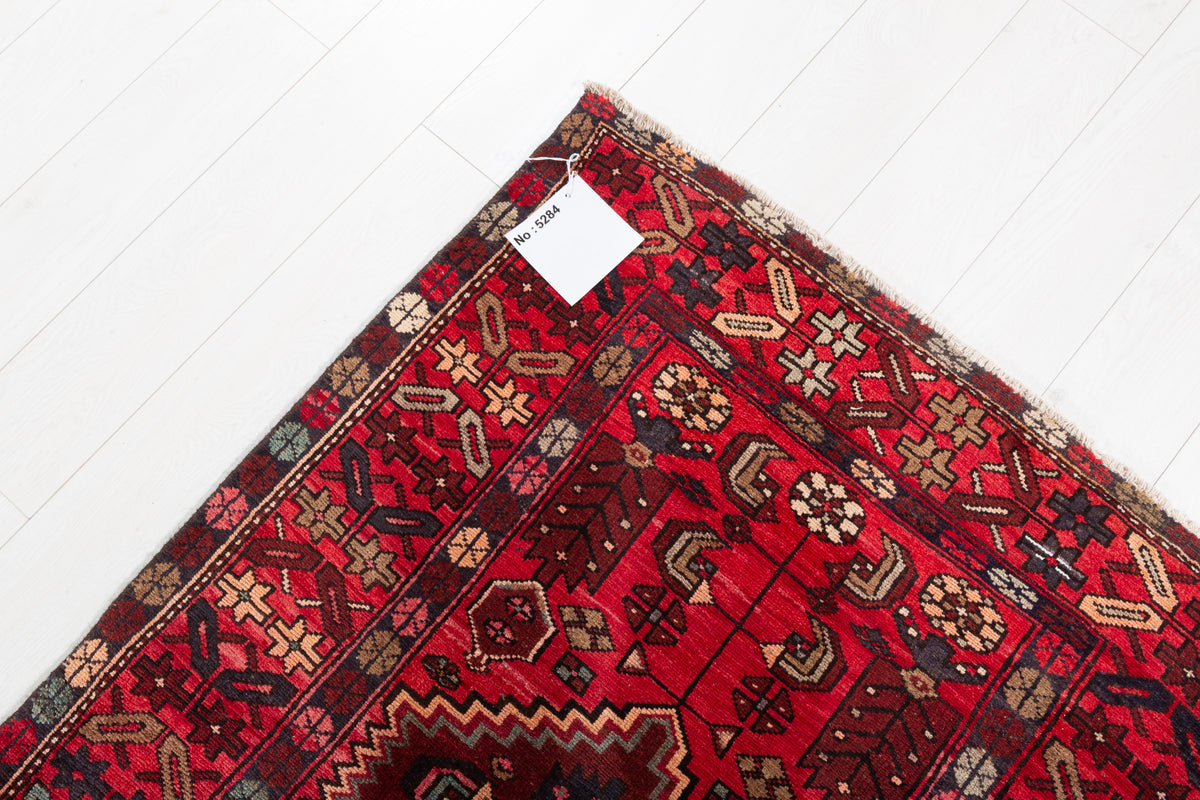 Vintage Geometric Medallion Runner Rug, Rust Red – 9' 8" x 3' 5" (295 x 103 cm)