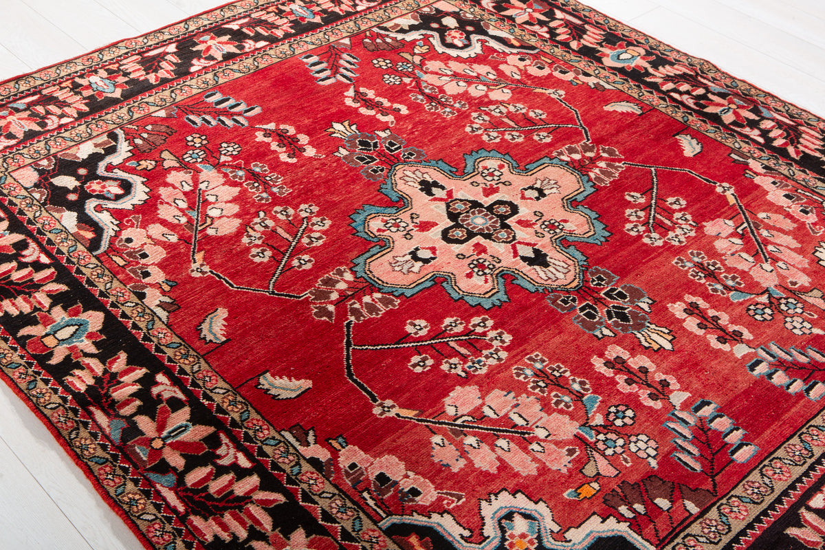 Rare Collectible Vintage Red & Pink Wool Rug – 7' 0" x 5' 11" (214 x 181 cm)