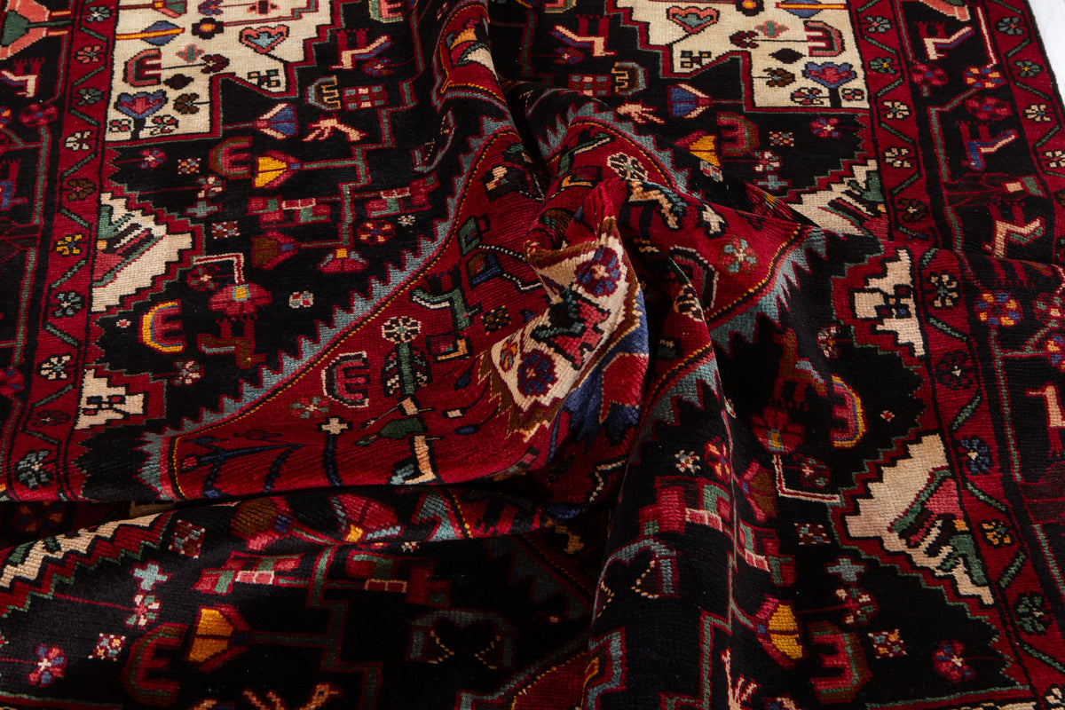 Vintage Deep Navy Blue & Red Geometric Medallion Wool Rug – 9' 7" x 5' 7" (293 x 169 cm)