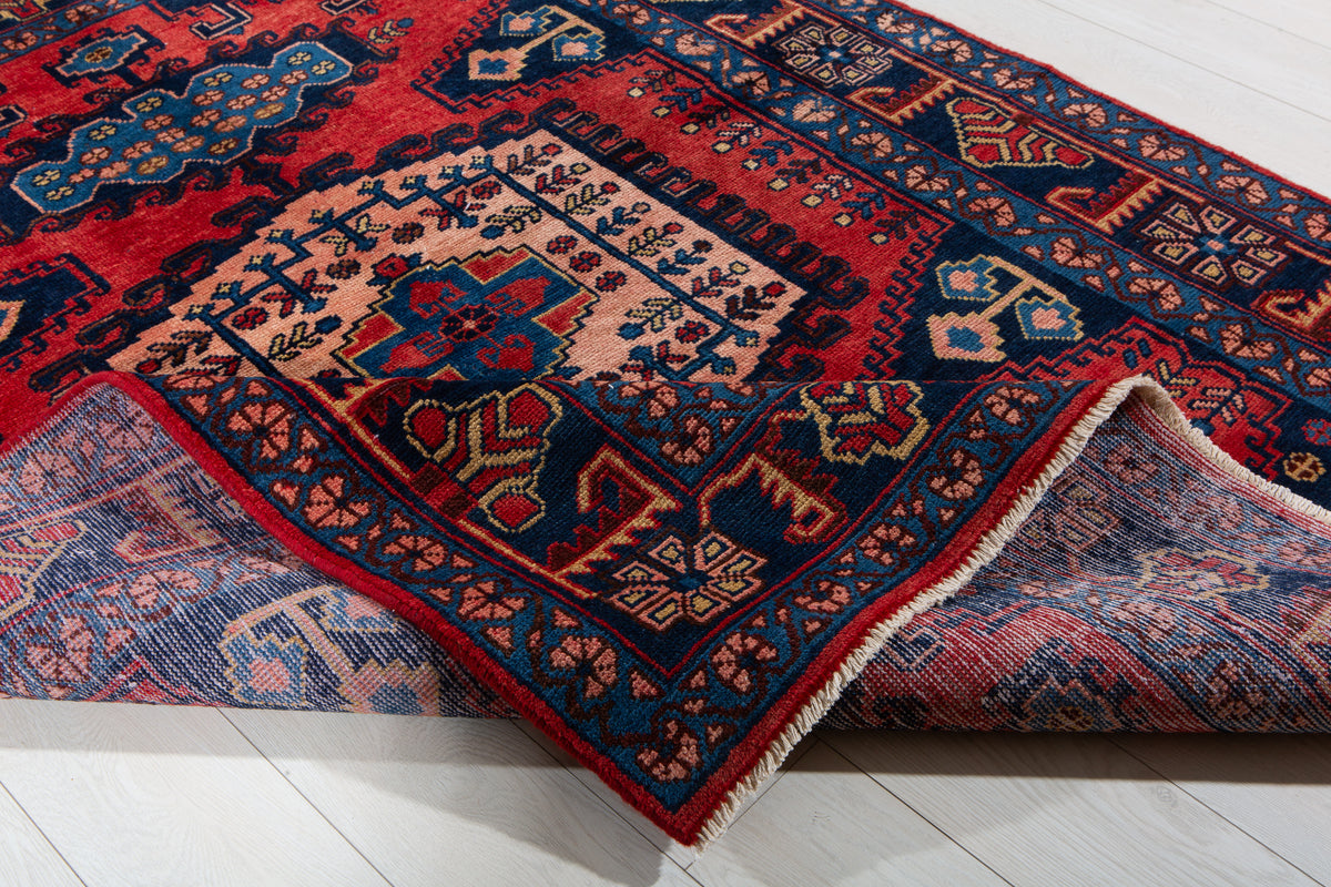 Rare Collectible Vintage Orange Red & Pink Geometric Medallion Wool Rug – 6' 8" x 5' 2" (204 x 158 cm)