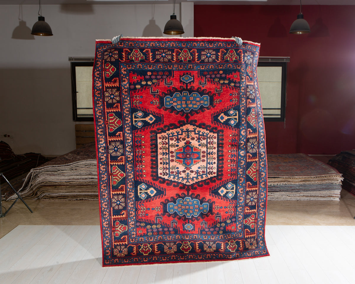 Rare Collectible Vintage Orange Red & Pink Geometric Medallion Wool Rug – 6' 8" x 5' 2" (204 x 158 cm)