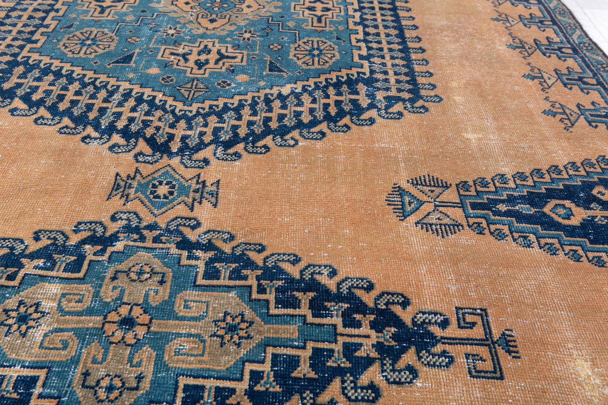 Collectible Antique Muted Orange & Blue Geometric Medallion Wool Rug – 9' 7" x 5' 1" (291 x 155 cm)