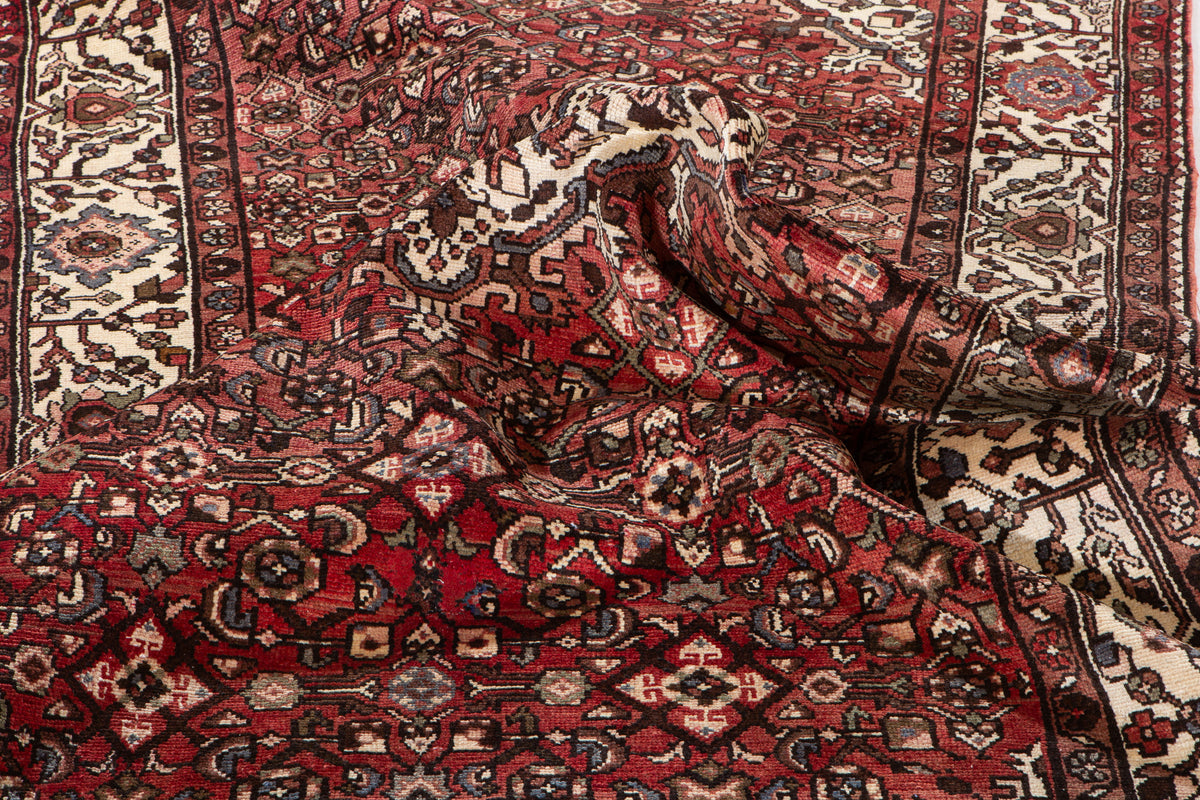 Vintage Rust Red & Beige Wool Rug – 10' 4" x 5' 3" (316 x 159 cm)