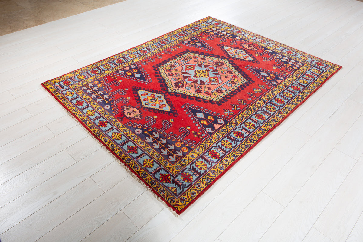 Vintage Orange Red & Pink Geometric Medallion Wool Rug – 6' 9" x 5' 1" (206 x 156 cm)