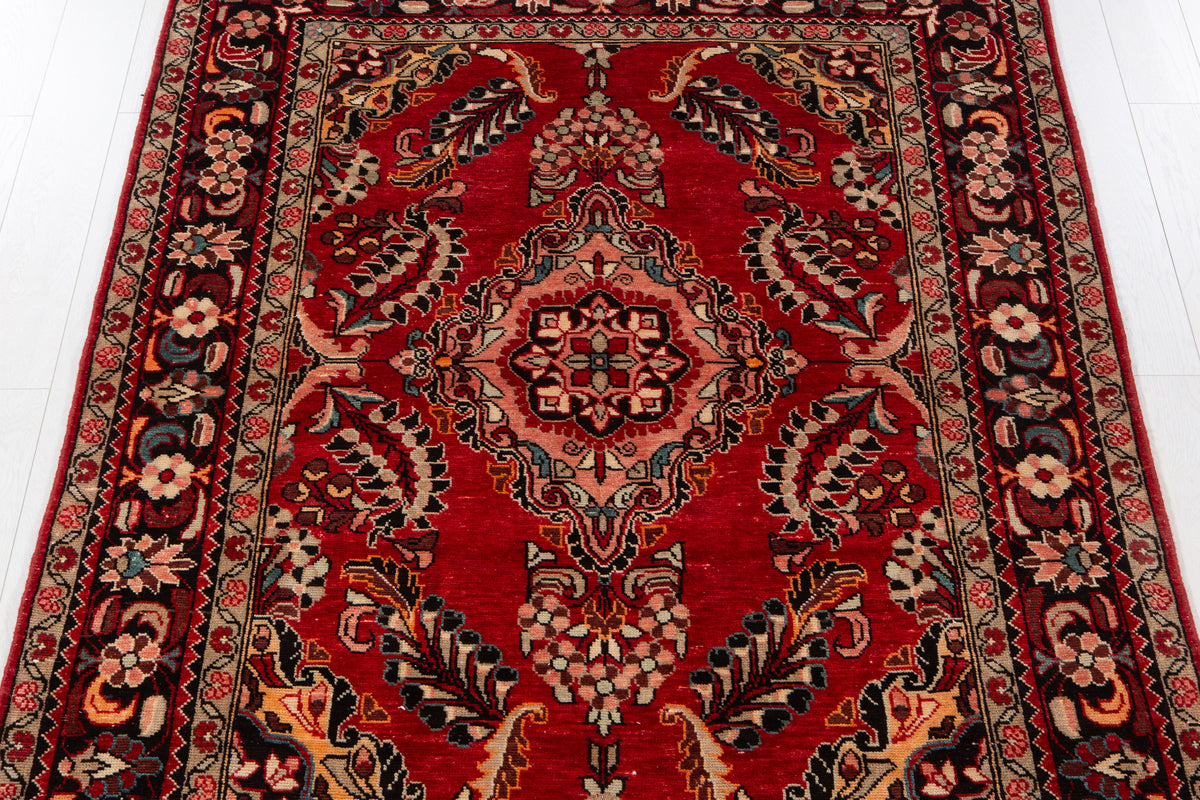 Rare Collectible Antique Red Floral Wool Rug – 6' 11" x 5' 3" (210 x 159 cm)