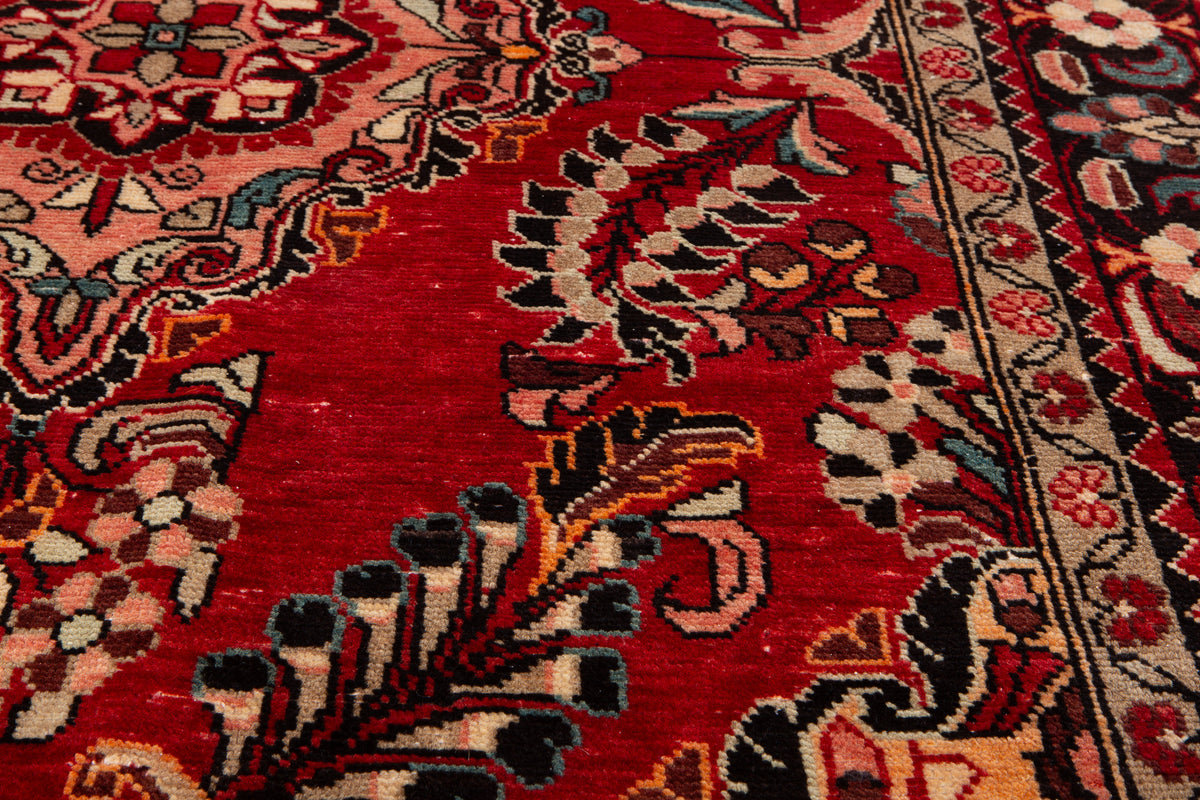 Rare Collectible Antique Red Floral Wool Rug – 6' 11" x 5' 3" (210 x 159 cm)