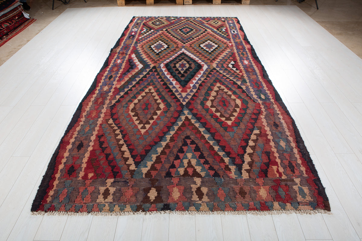 Vintage Multicolour Handwoven Kilim – 11' 1" x 5' 9" (337 x 174 cm)
