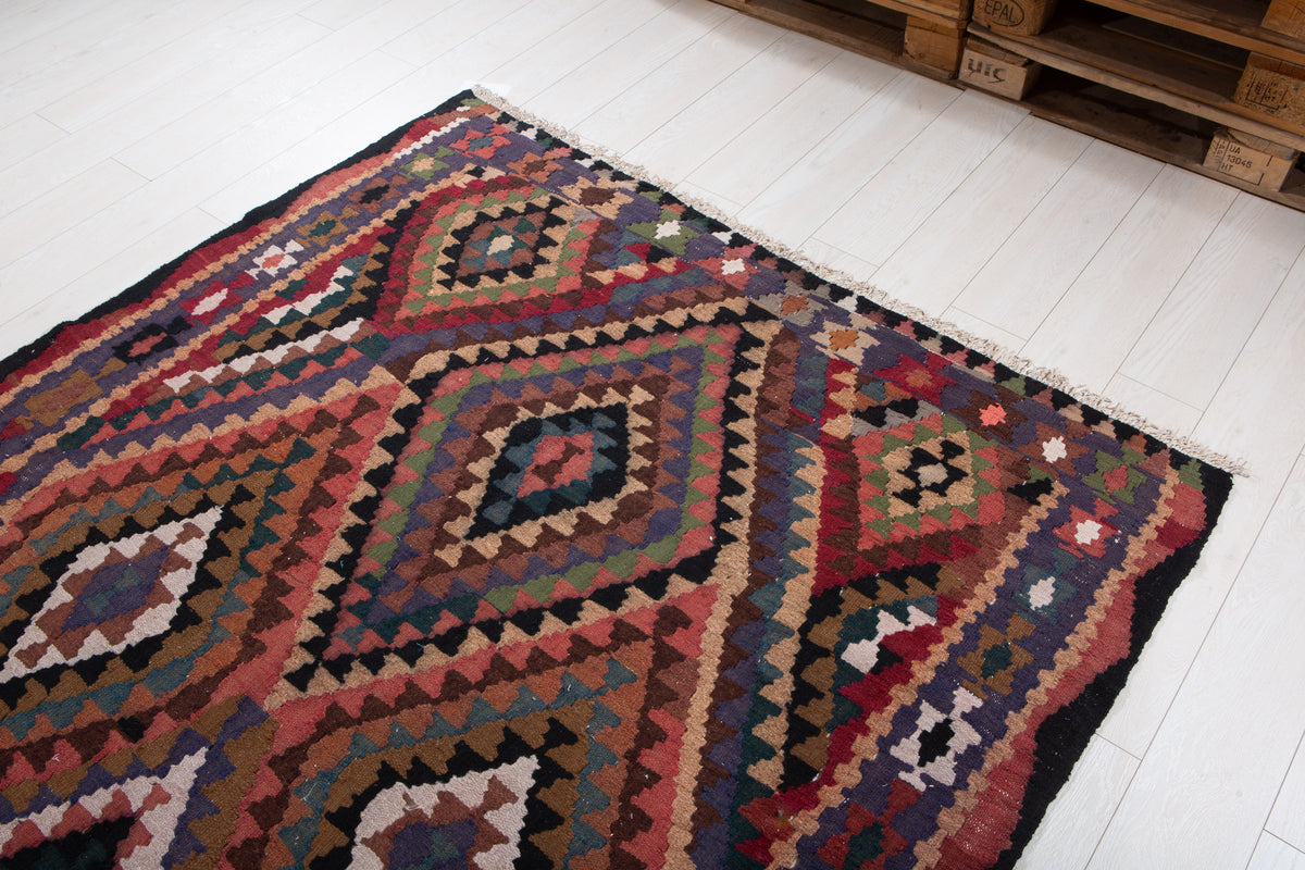 Vintage Multicolour Handwoven Kilim – 11' 1" x 5' 9" (337 x 174 cm)